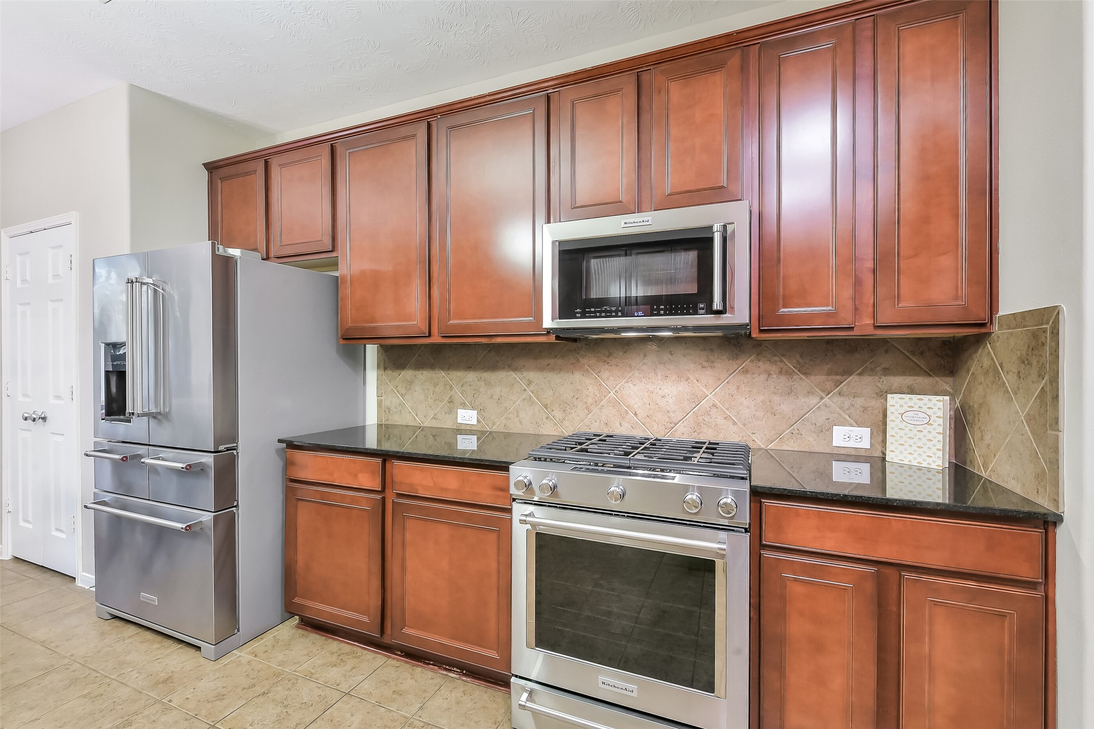 8934 Parlin Ridge Drive, Houston, TX 77040