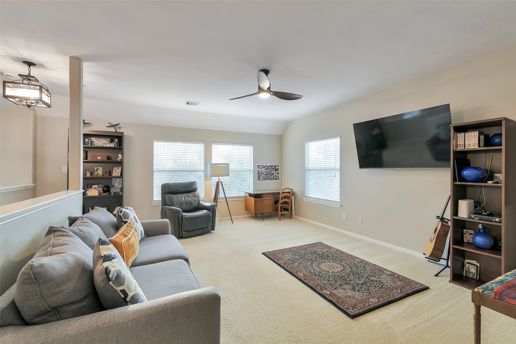 8934 Parlin Ridge Drive, Houston, TX 77040