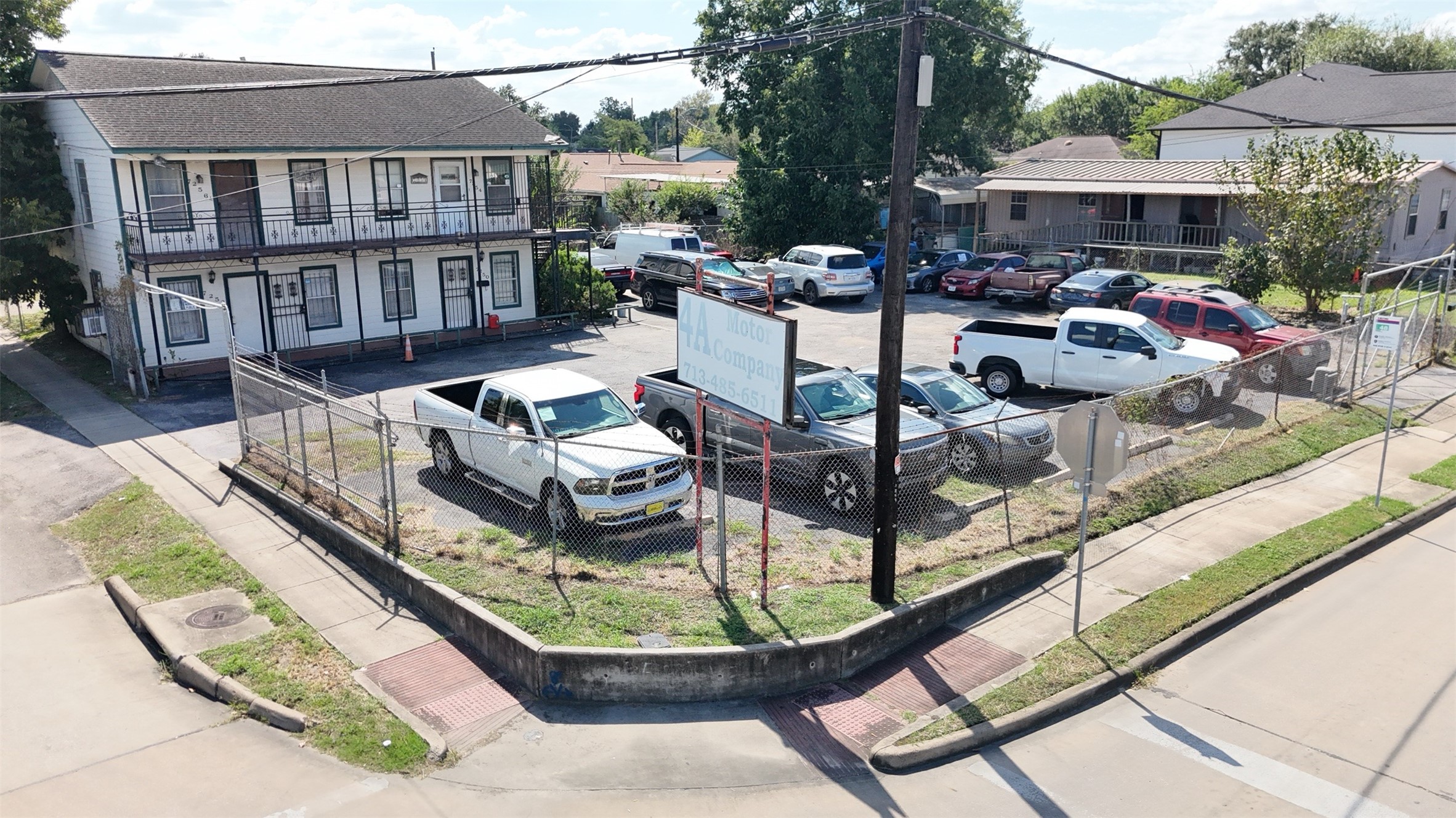 7250 Market Street, Houston, TX 77020