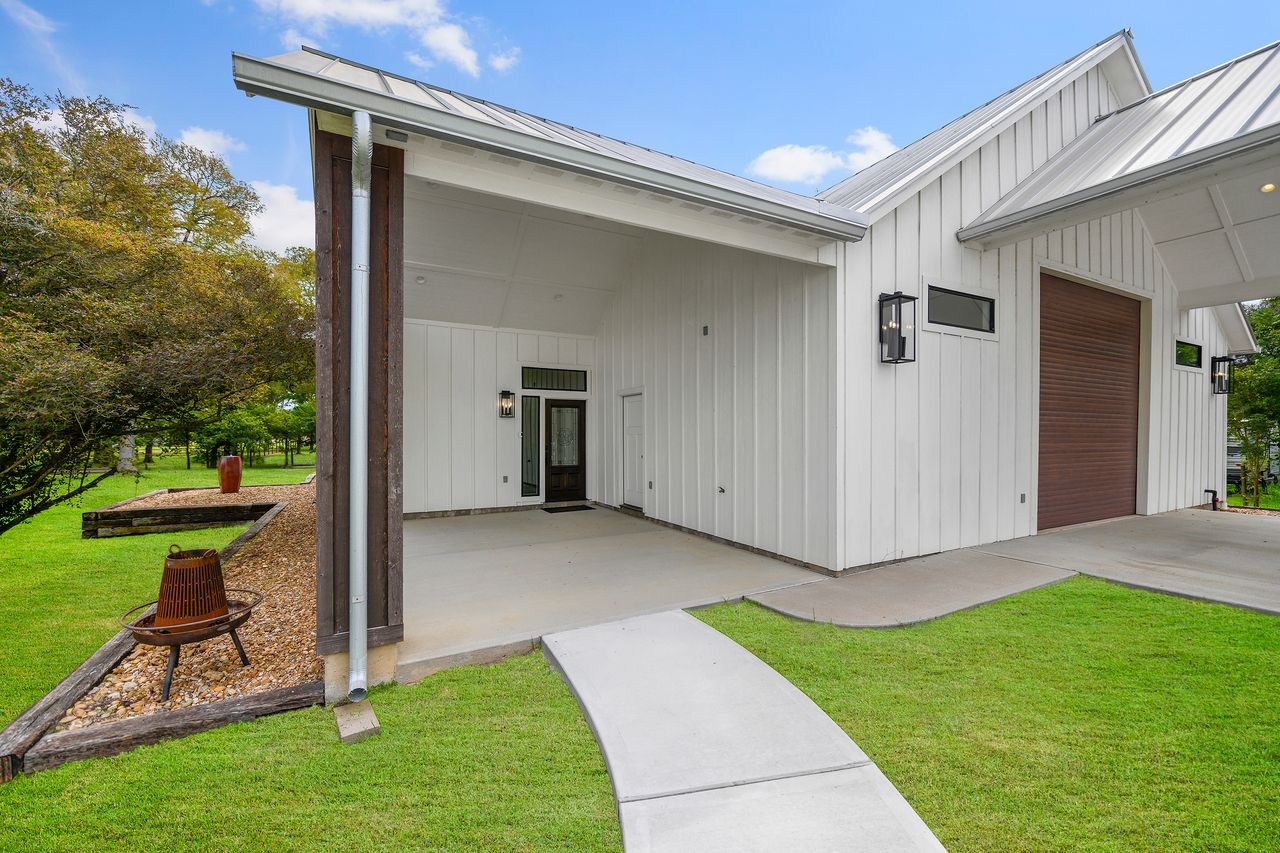 7020 Terry Lane, Fulshear, TX 77406