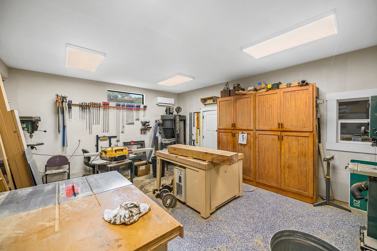 7020 Terry Lane, Fulshear, TX 77406