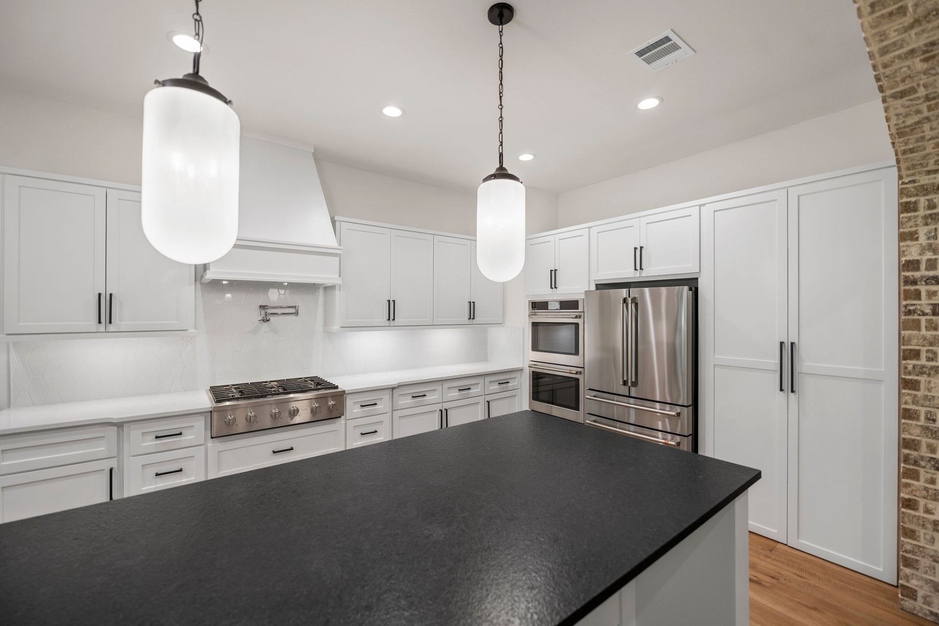 7020 Terry Lane, Fulshear, TX 77406