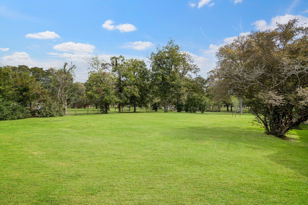 7020 Terry Lane, Fulshear, TX 77406