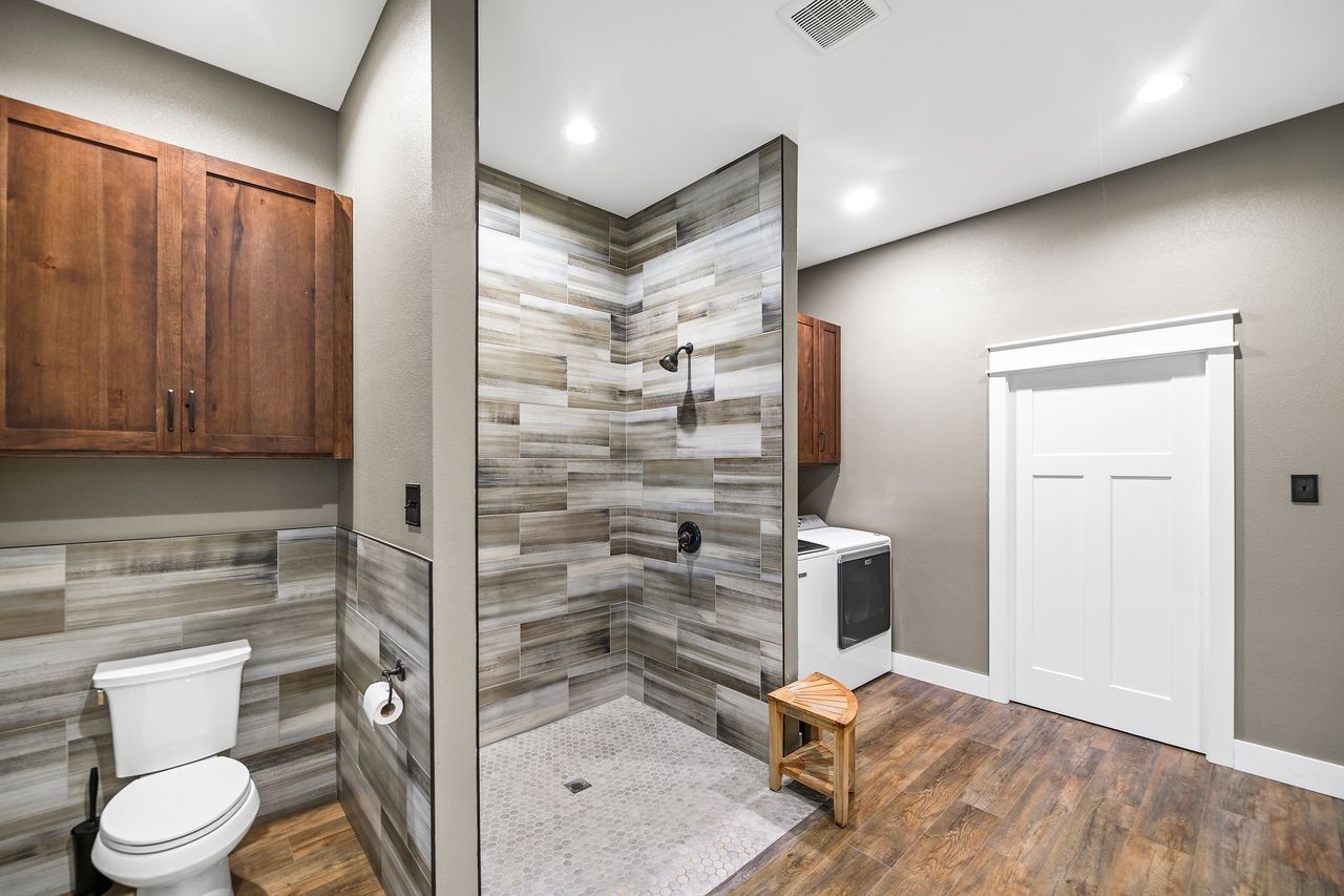 7020 Terry Lane, Fulshear, TX 77406