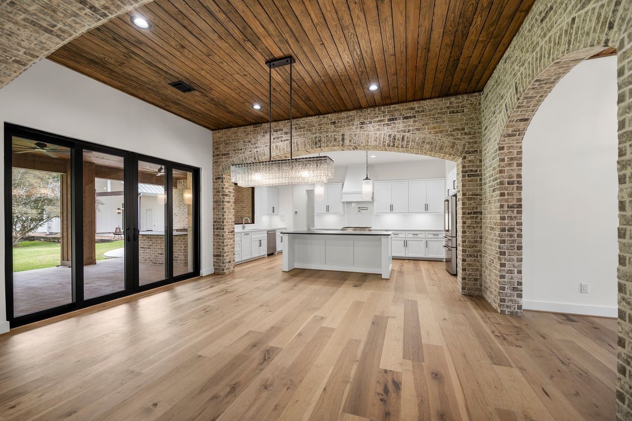 7020 Terry Lane, Fulshear, TX 77406