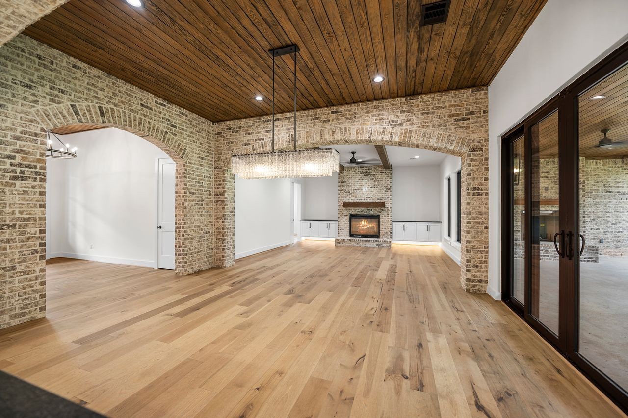 7020 Terry Lane, Fulshear, TX 77406