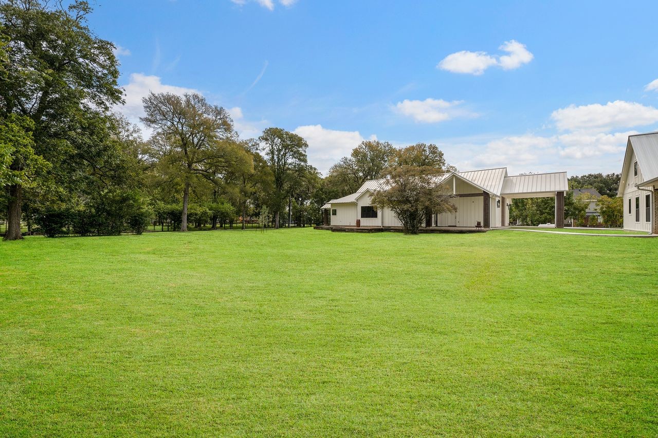 7020 Terry Lane, Fulshear, TX 77406