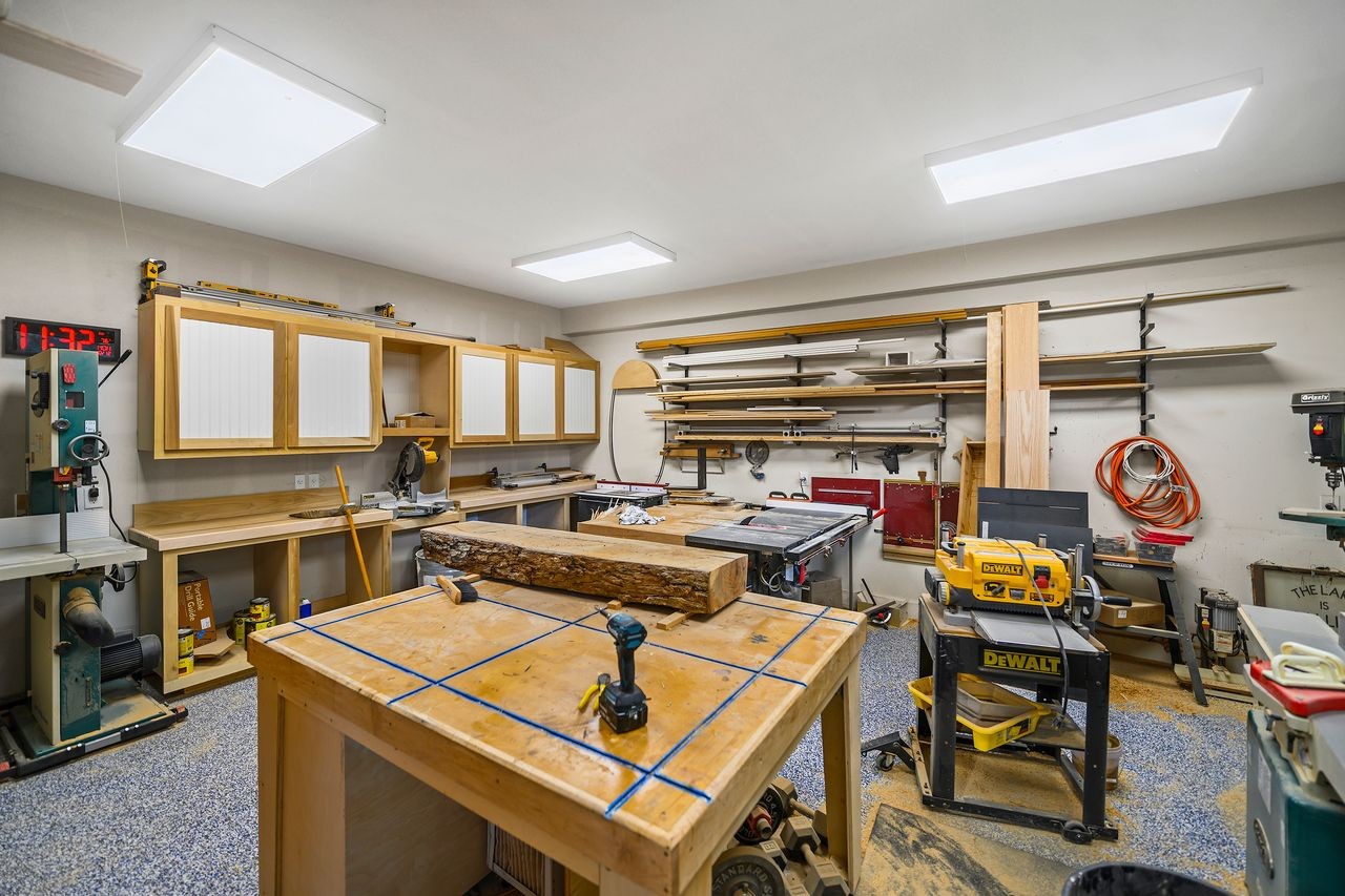 7020 Terry Lane, Fulshear, TX 77406