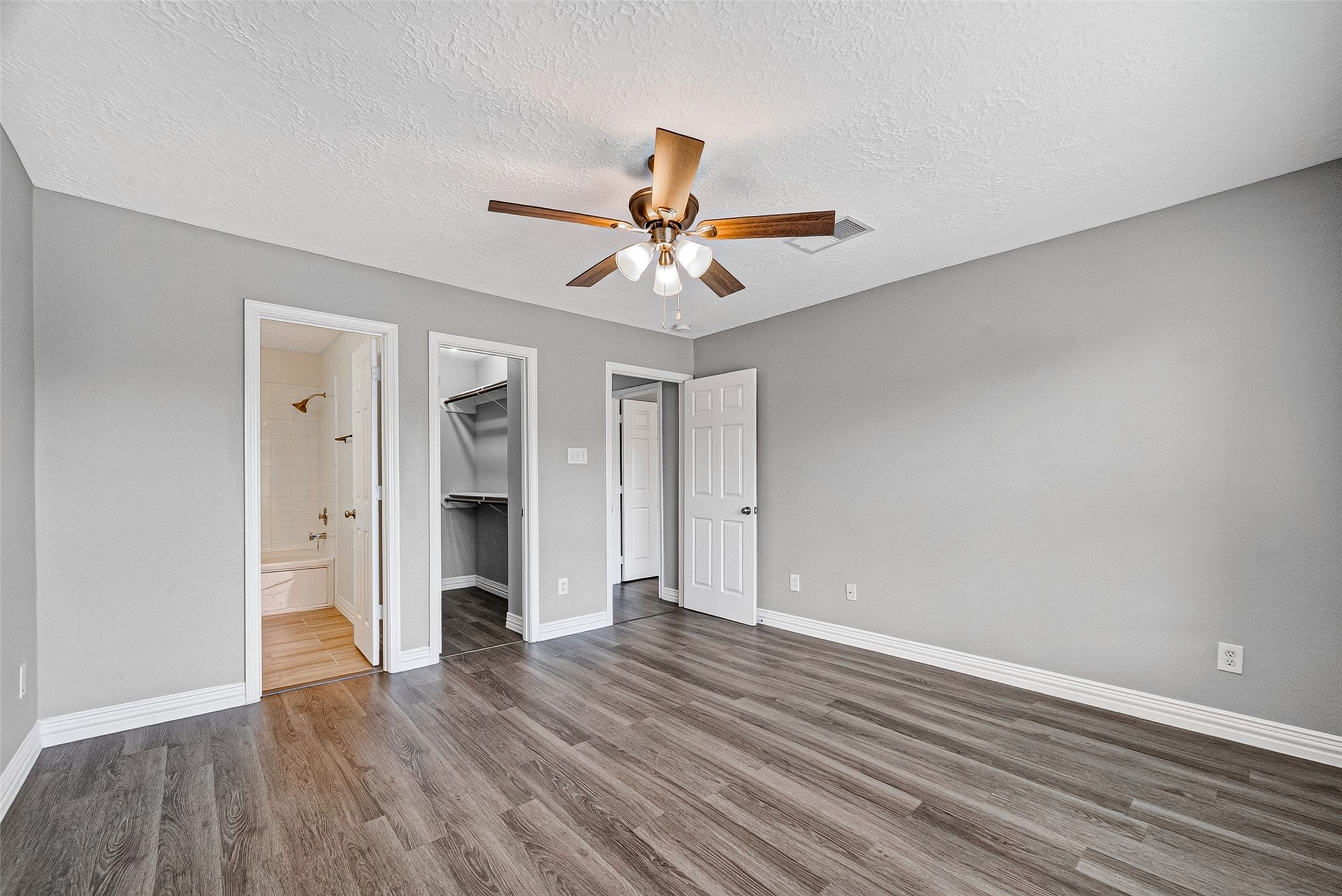 Primary suite with plenty of room to unwind
