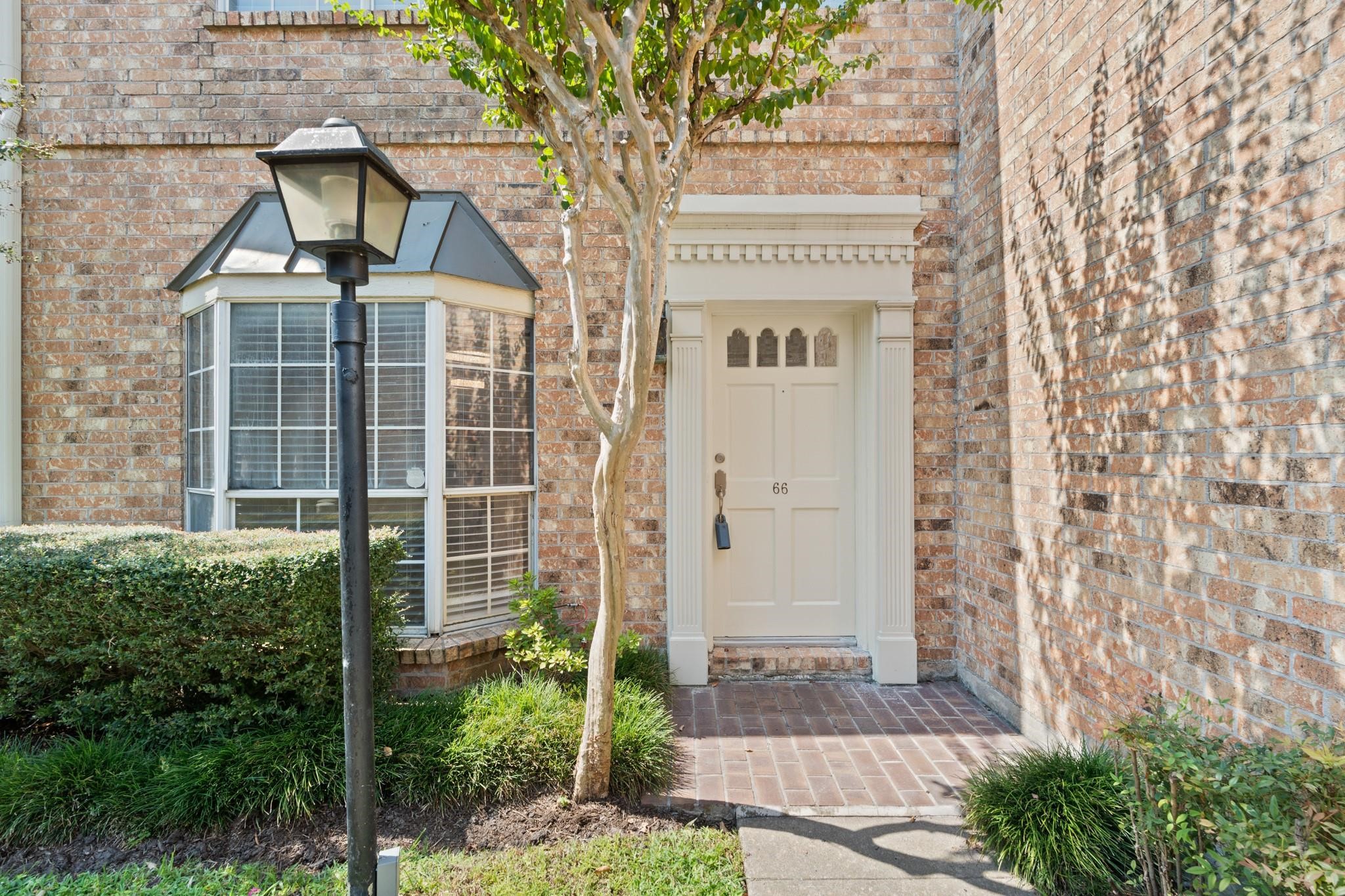 600 Wilcrest Drive, #66, Houston, TX 77042