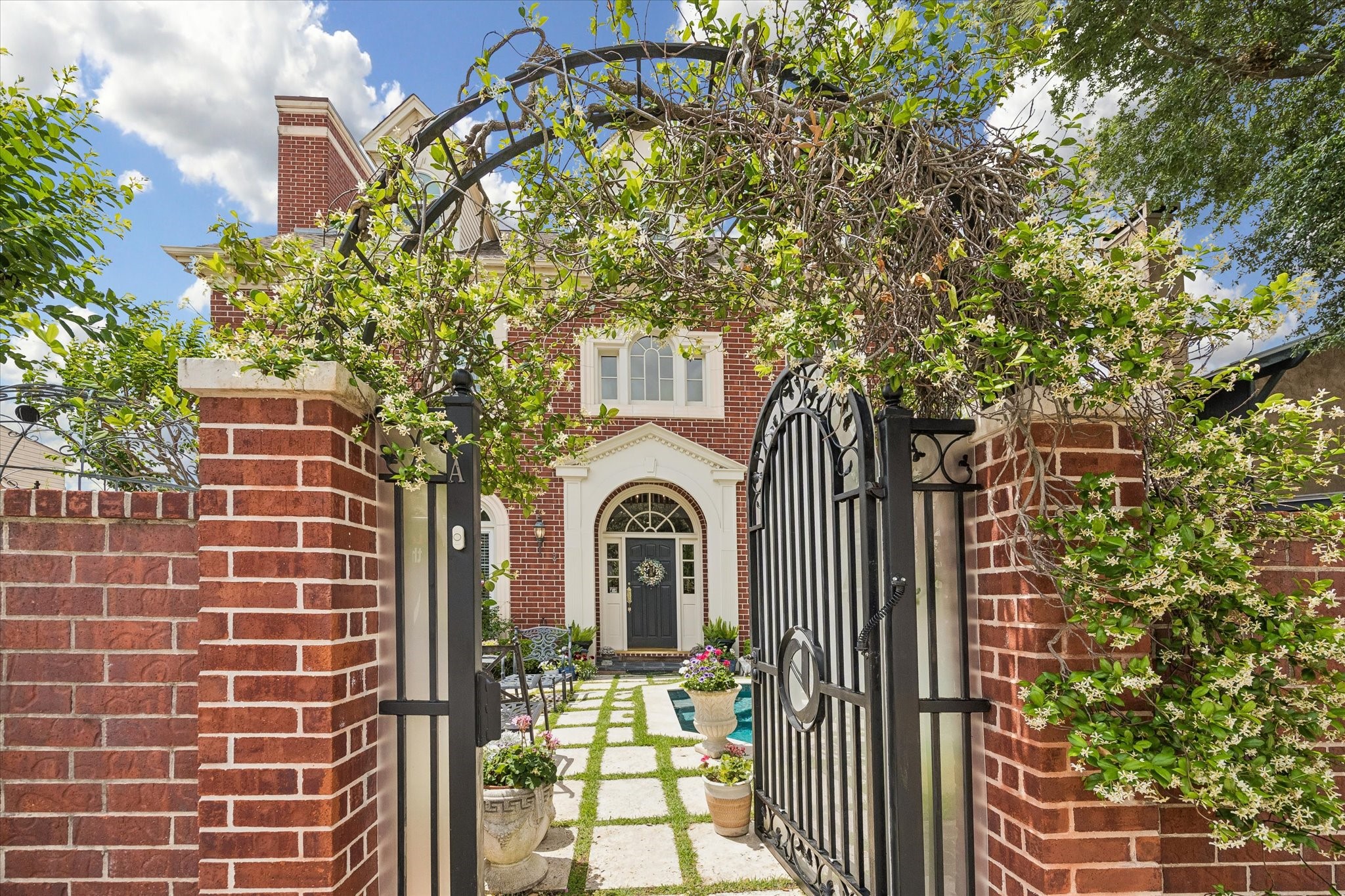 The front gate has plexiglass so you can enjoy your courtyard pool in private!