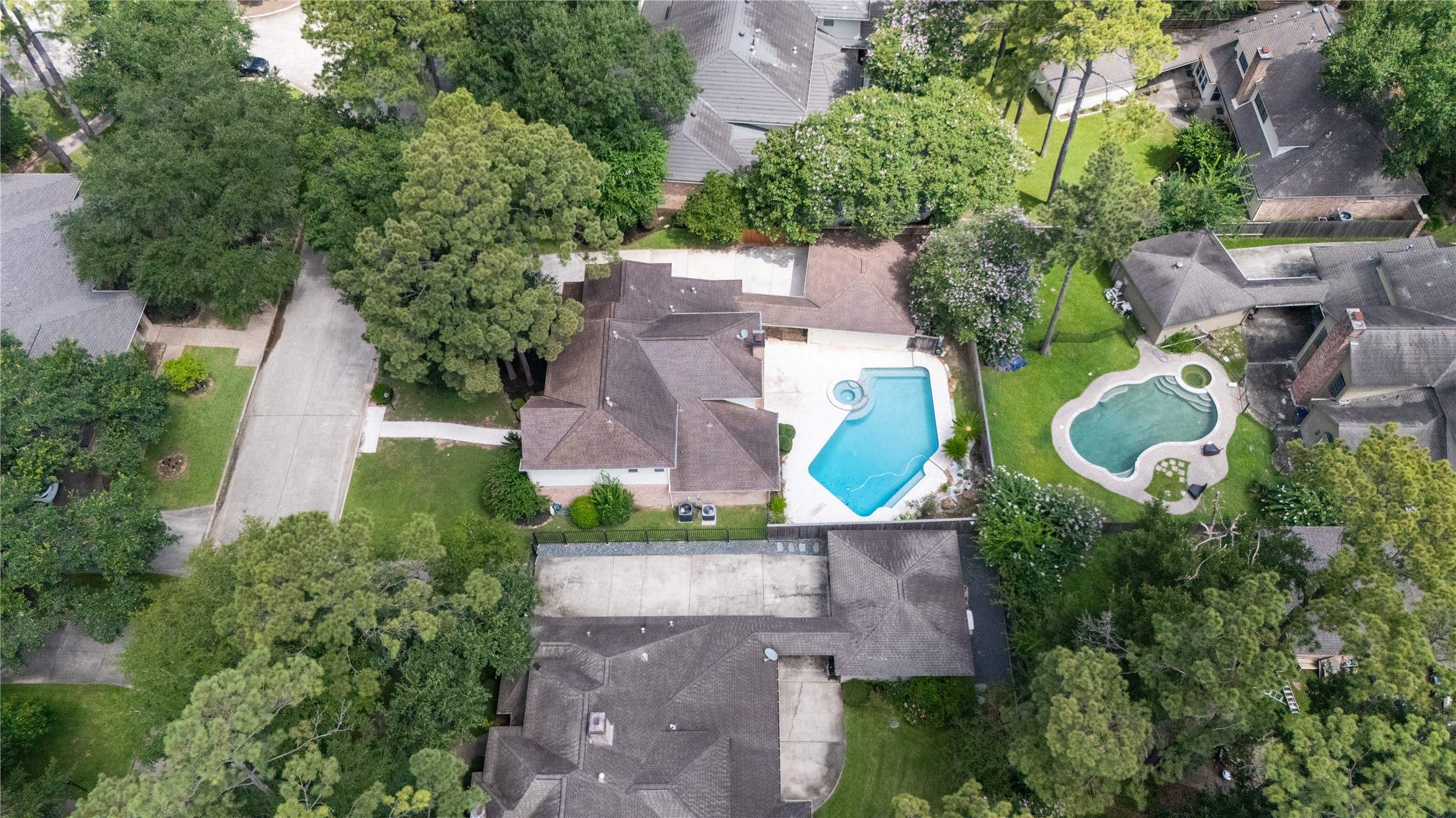 14014 Court Of Regents, Houston, TX 77069
