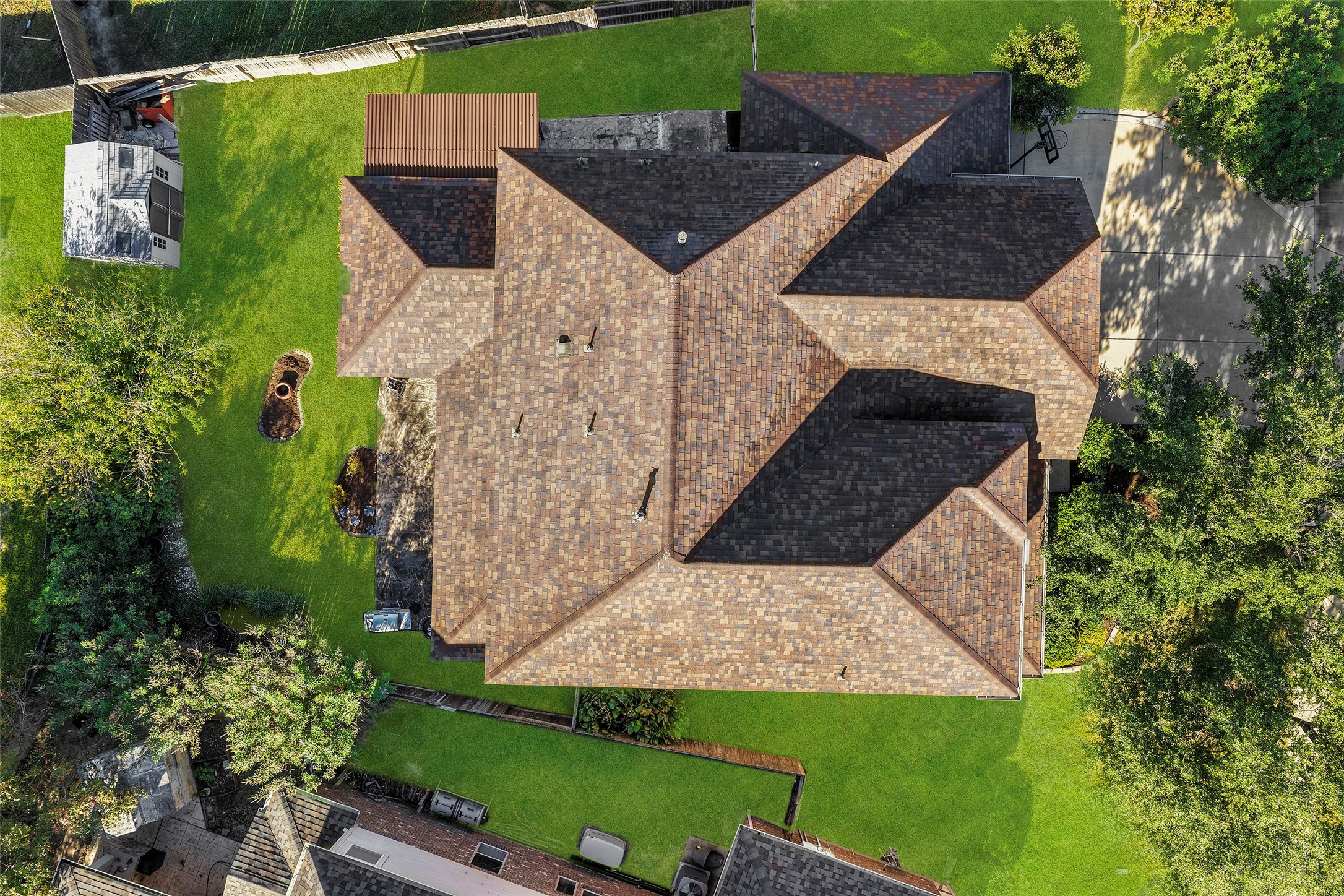 Roof replaced in 2024