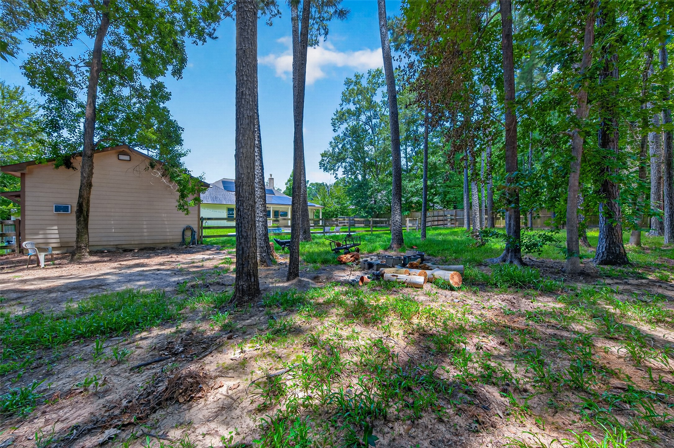28510 Redwood Cliff Lane, Huffman, TX 77336