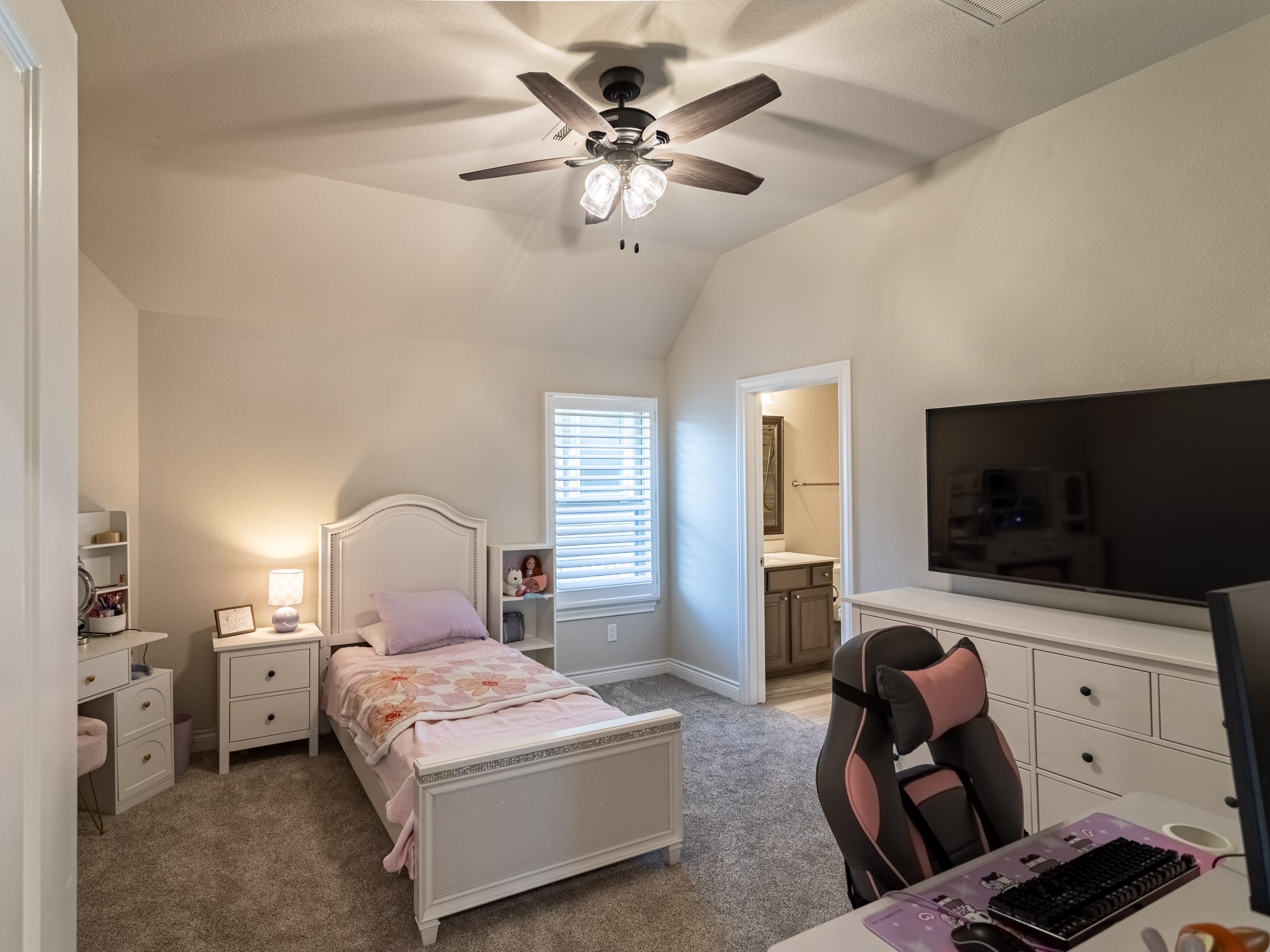 Secondary Suite upstairs
