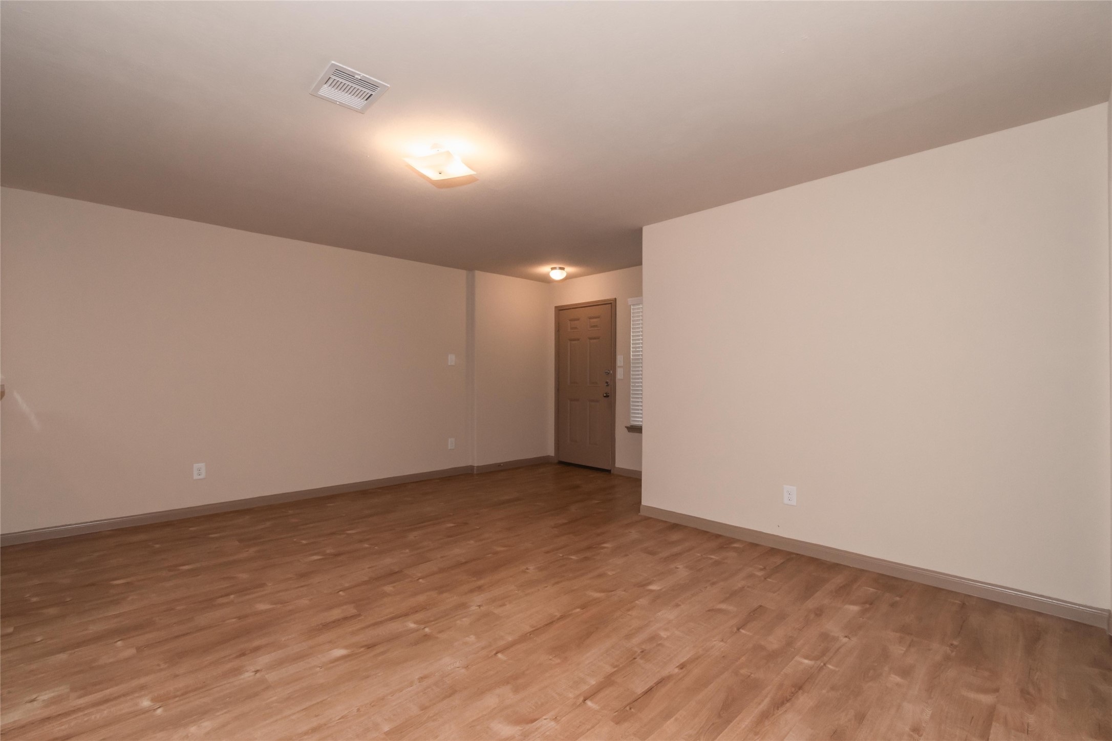 Photos may be representative of the floor plan and not the exact home. Finishes, layout, and features of the actual property for lease may vary.
