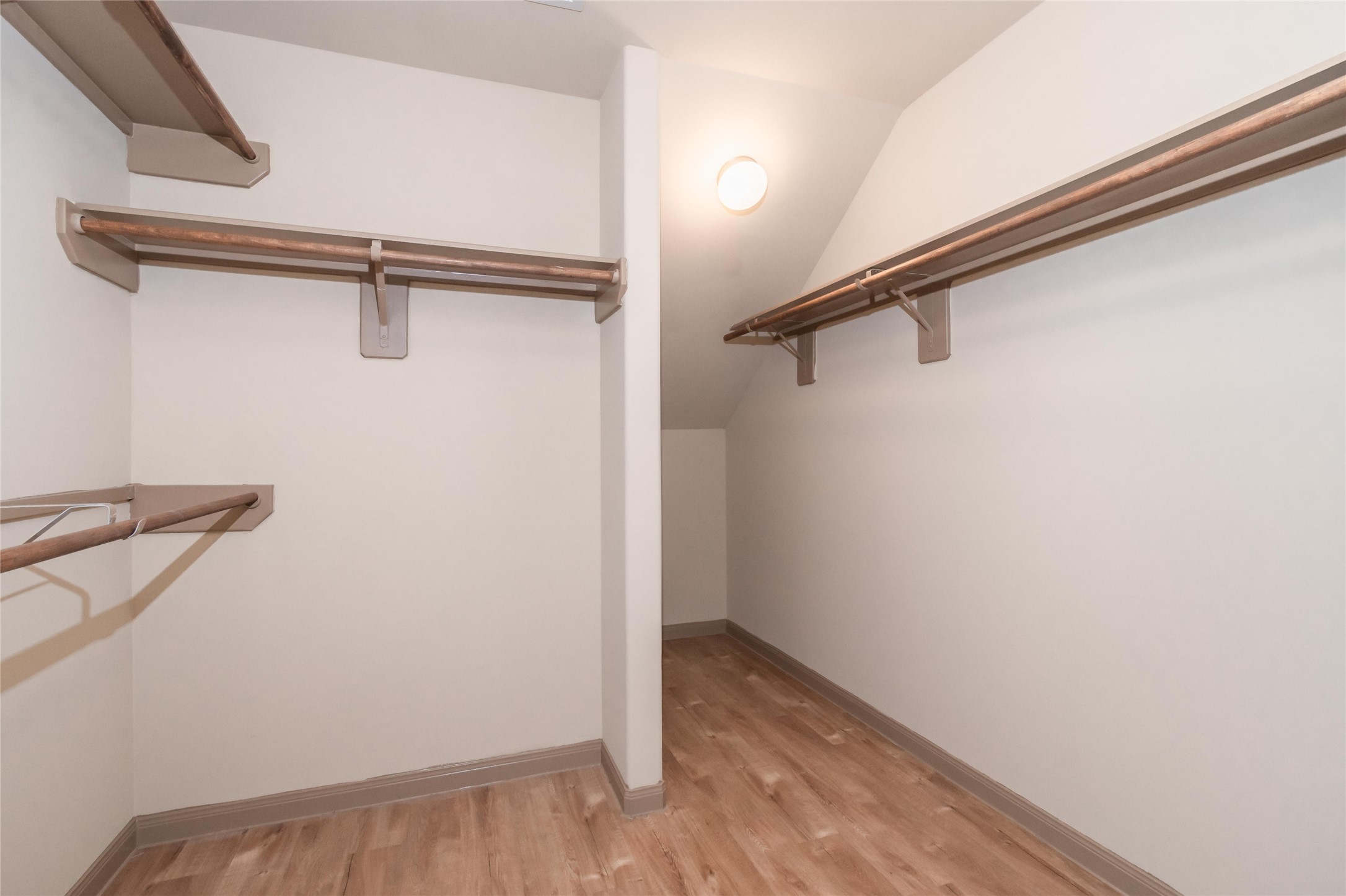 Photos may be representative of the floor plan and not the exact home. Finishes, layout, and features of the actual property for lease may vary.
