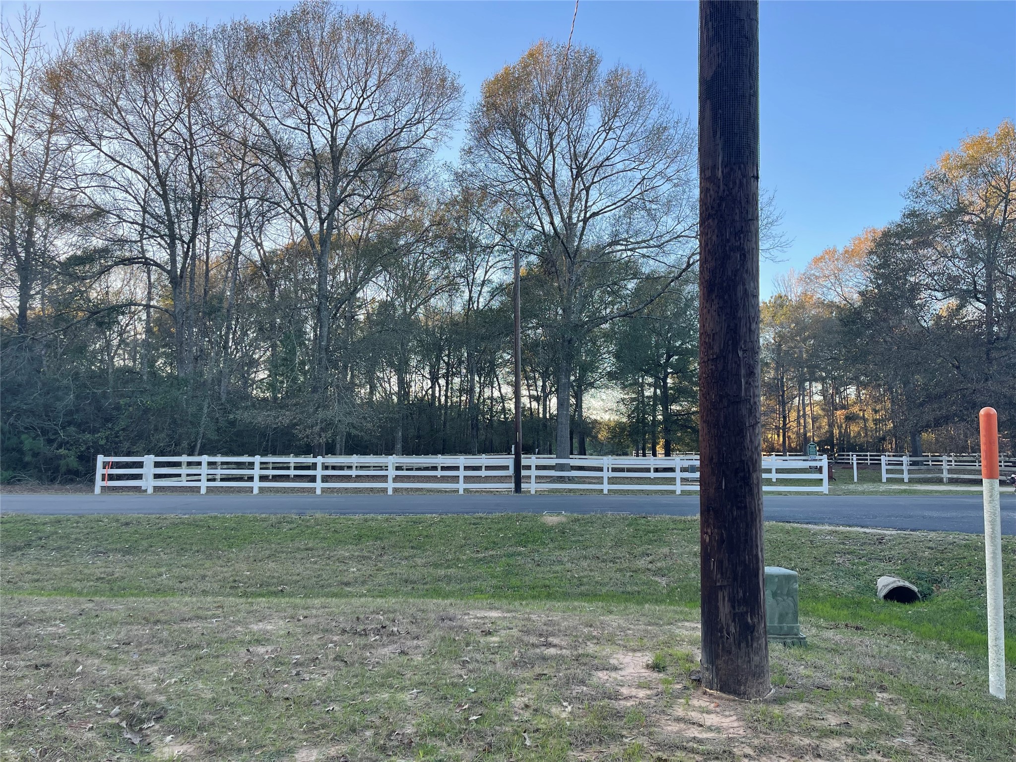 28921 Mustang Drive, Waller, TX 77484