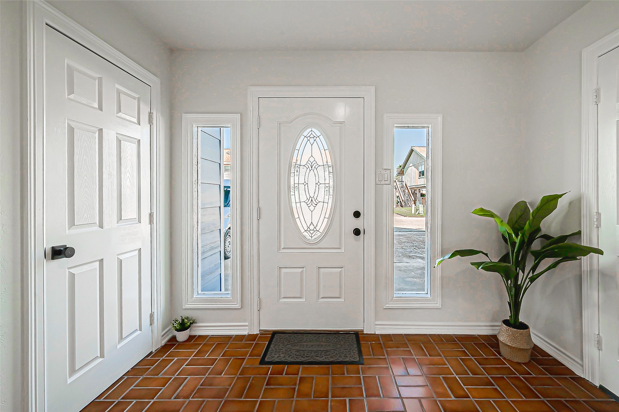 976 Bonita Street, Bayou Vista, TX 77563