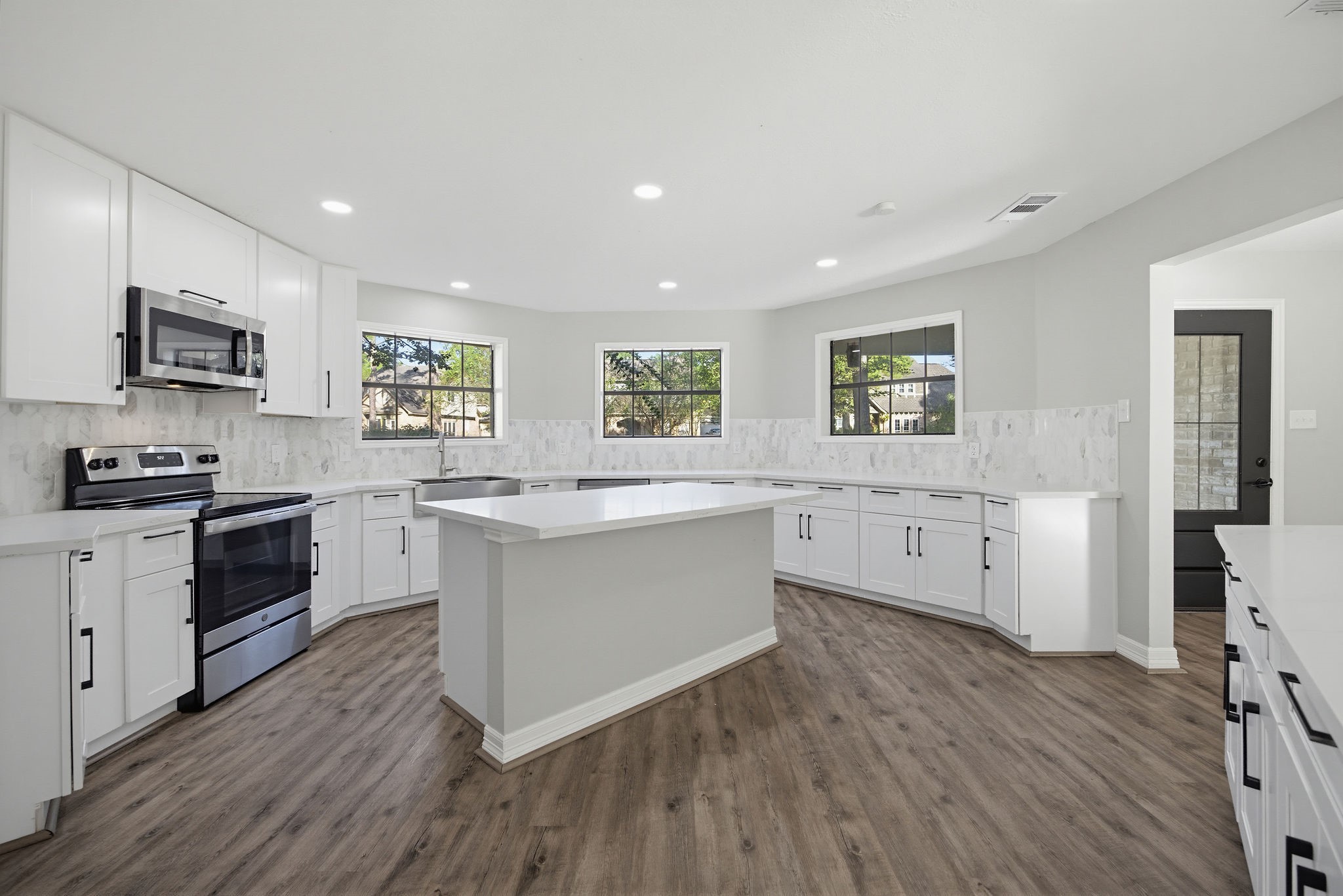 8015 Ash Valley Drive, Spring, TX 77379 8015 Ash Valley Drive, Spring, TX 77379
