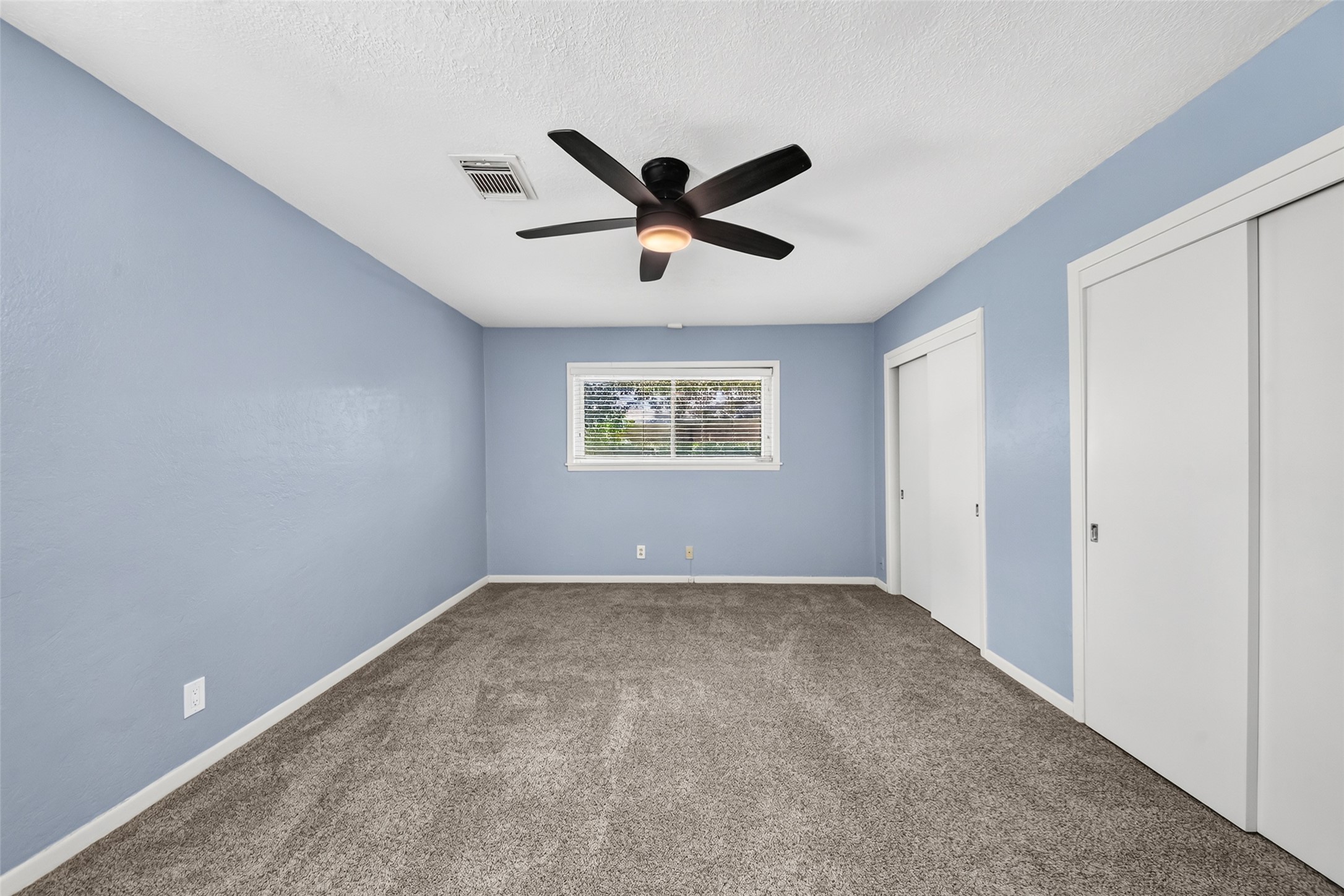 5262 Briarbend Drive, Houston, TX 77096