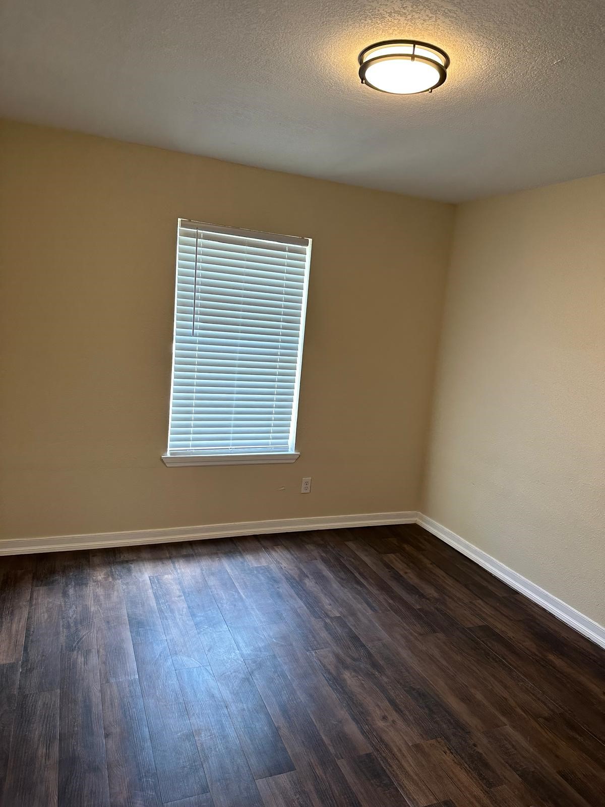14407 Pine Street, Santa Fe, TX 77517