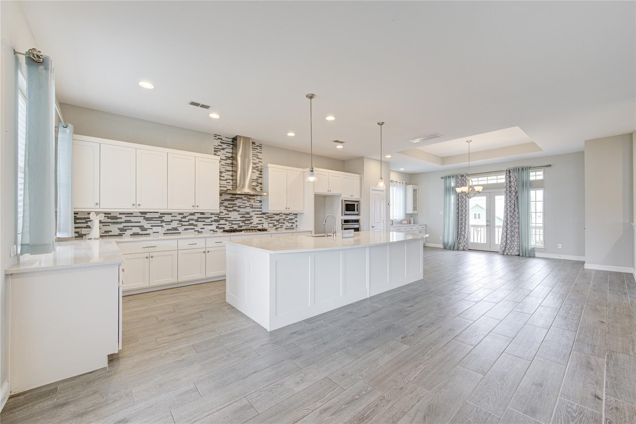 5126 Allen Cay Drive, Texas City, TX 77590