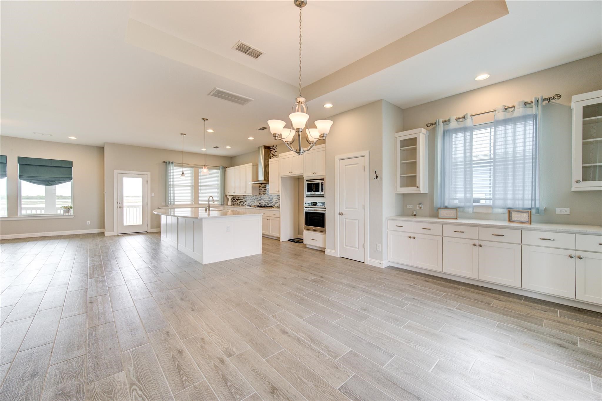 5126 Allen Cay Drive, Texas City, TX 77590