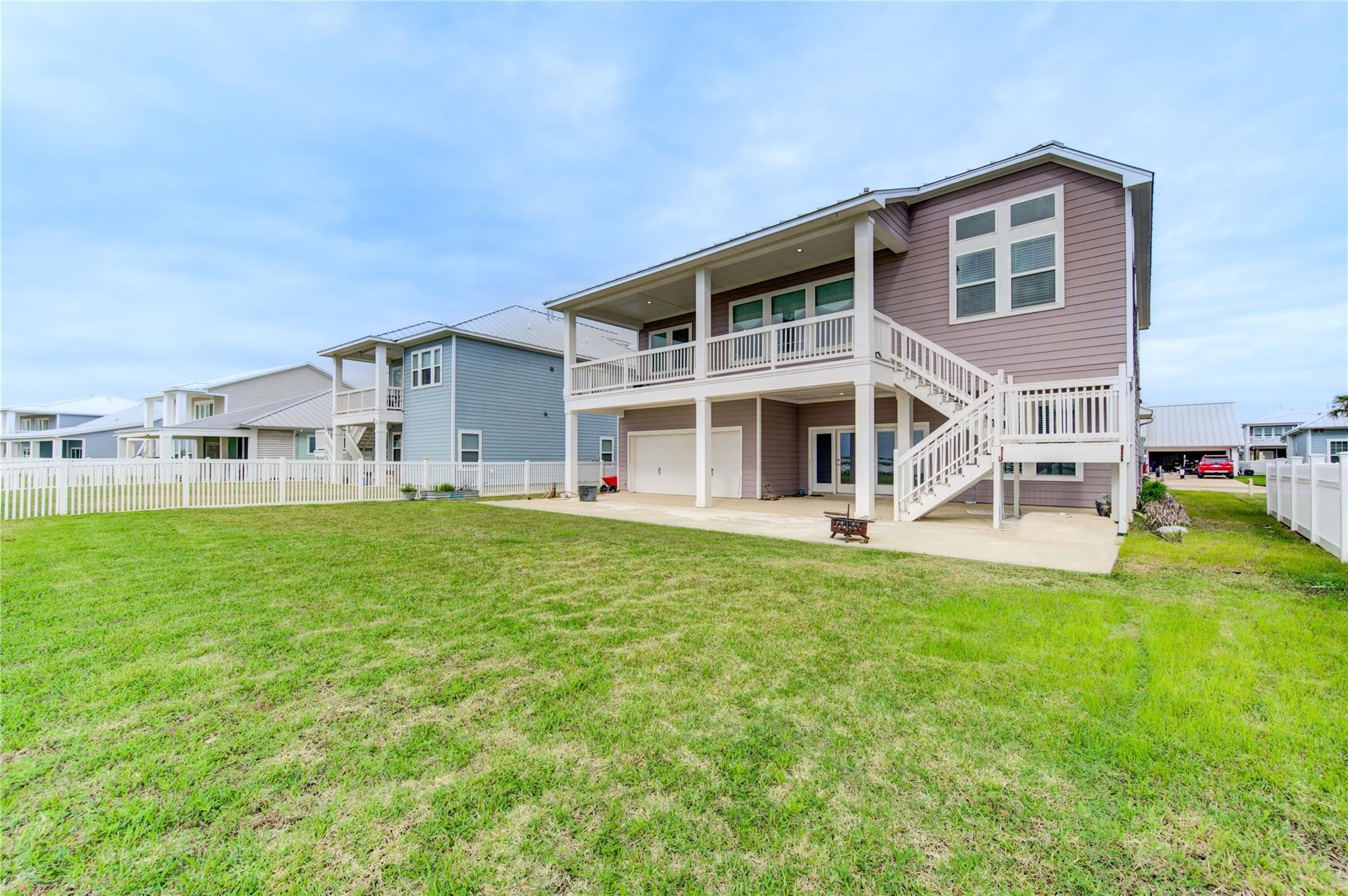 5126 Allen Cay Drive, Texas City, TX 77590