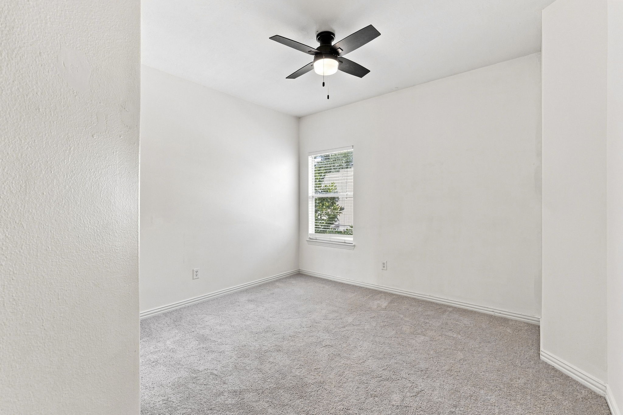Secondary bedroom #2