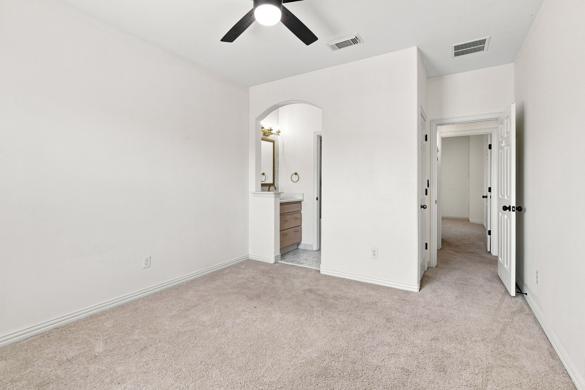 Secondary bedroom #3