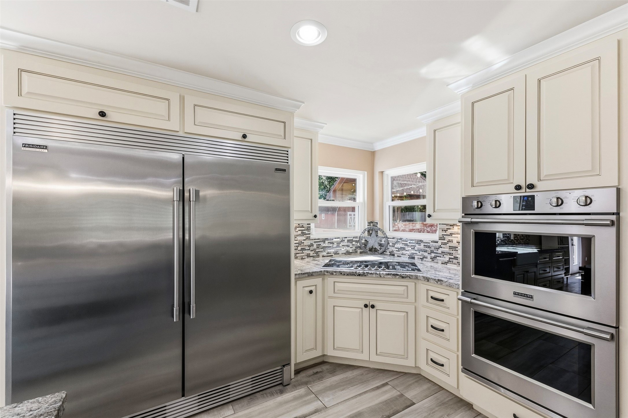 Built in double door refrigerator, double ovens