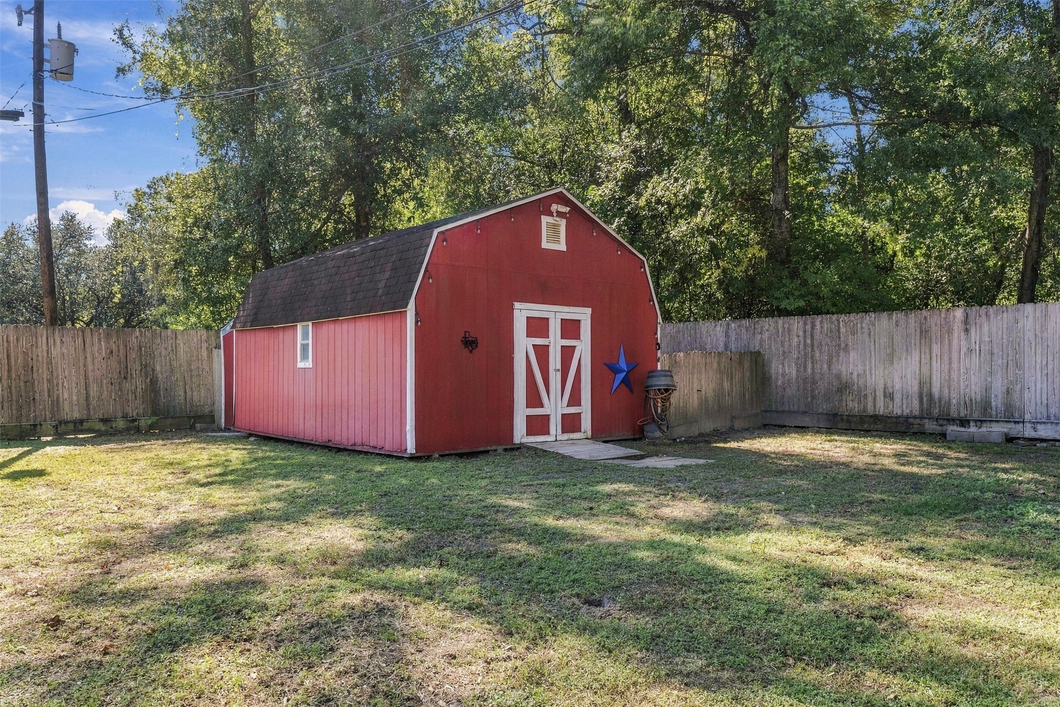Barn or workshop