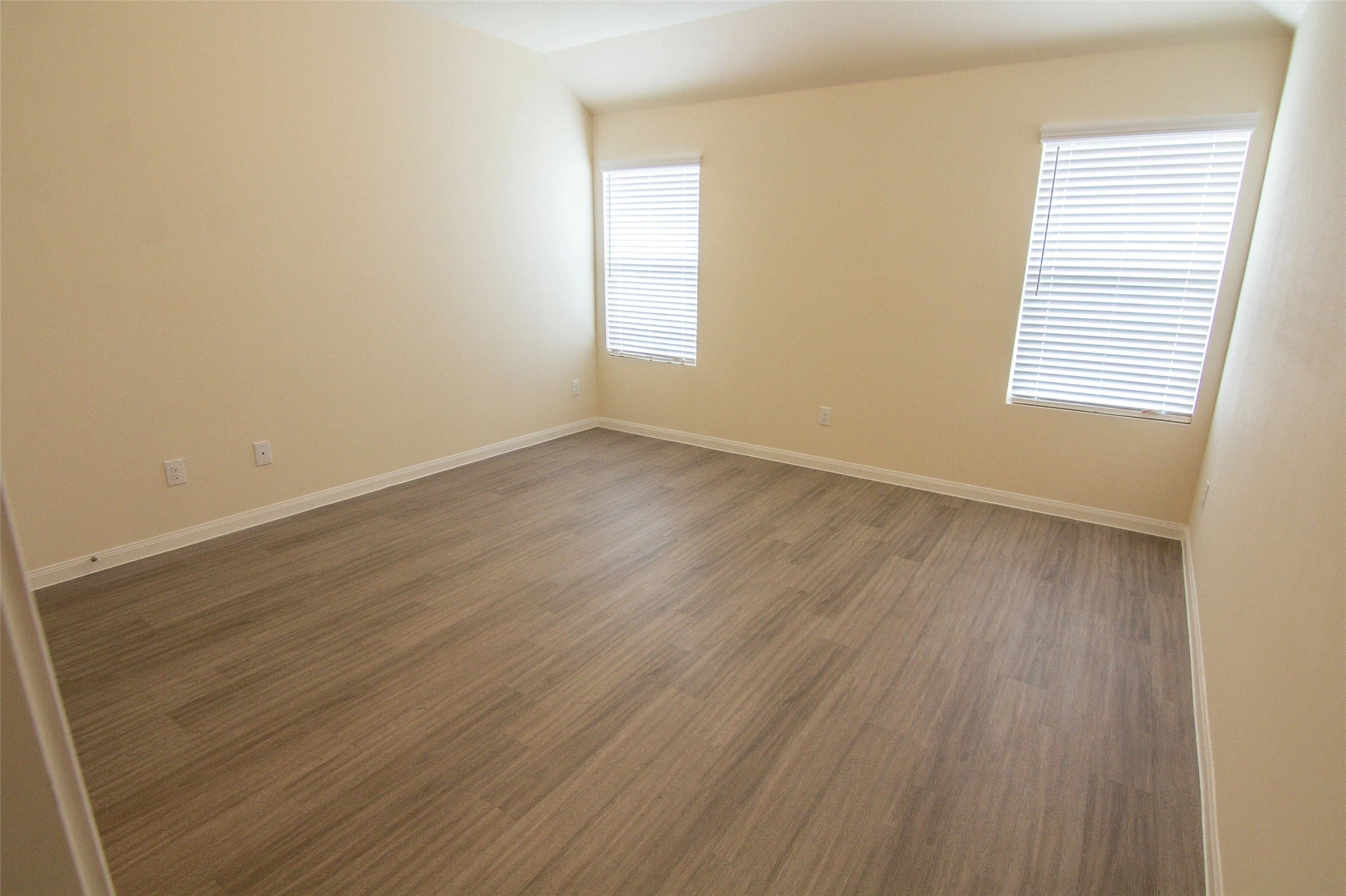 Photos may be representative of the floor plan and not the exact home. Finishes, layout, and features of the actual property for lease may vary. Photos may be representative of the floor plan and not the exact home. Finishes, layout, and features of the actual property for lease may vary.
