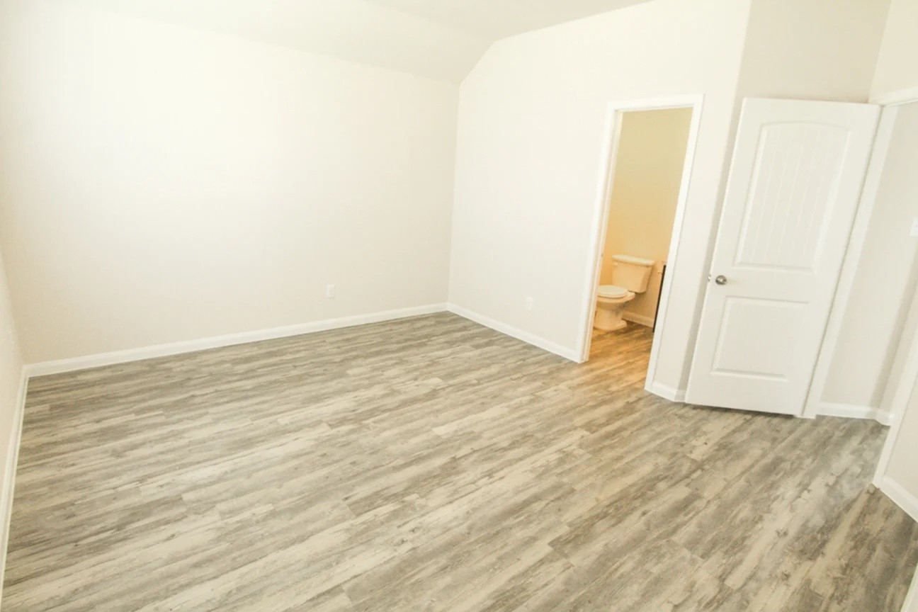 Photos may be representative of the floor plan and not the exact home. Finishes, layout, and features of the actual property for lease may vary. Photos may be representative of the floor plan and not the exact home. Finishes, layout, and features of the actual property for lease may vary.
