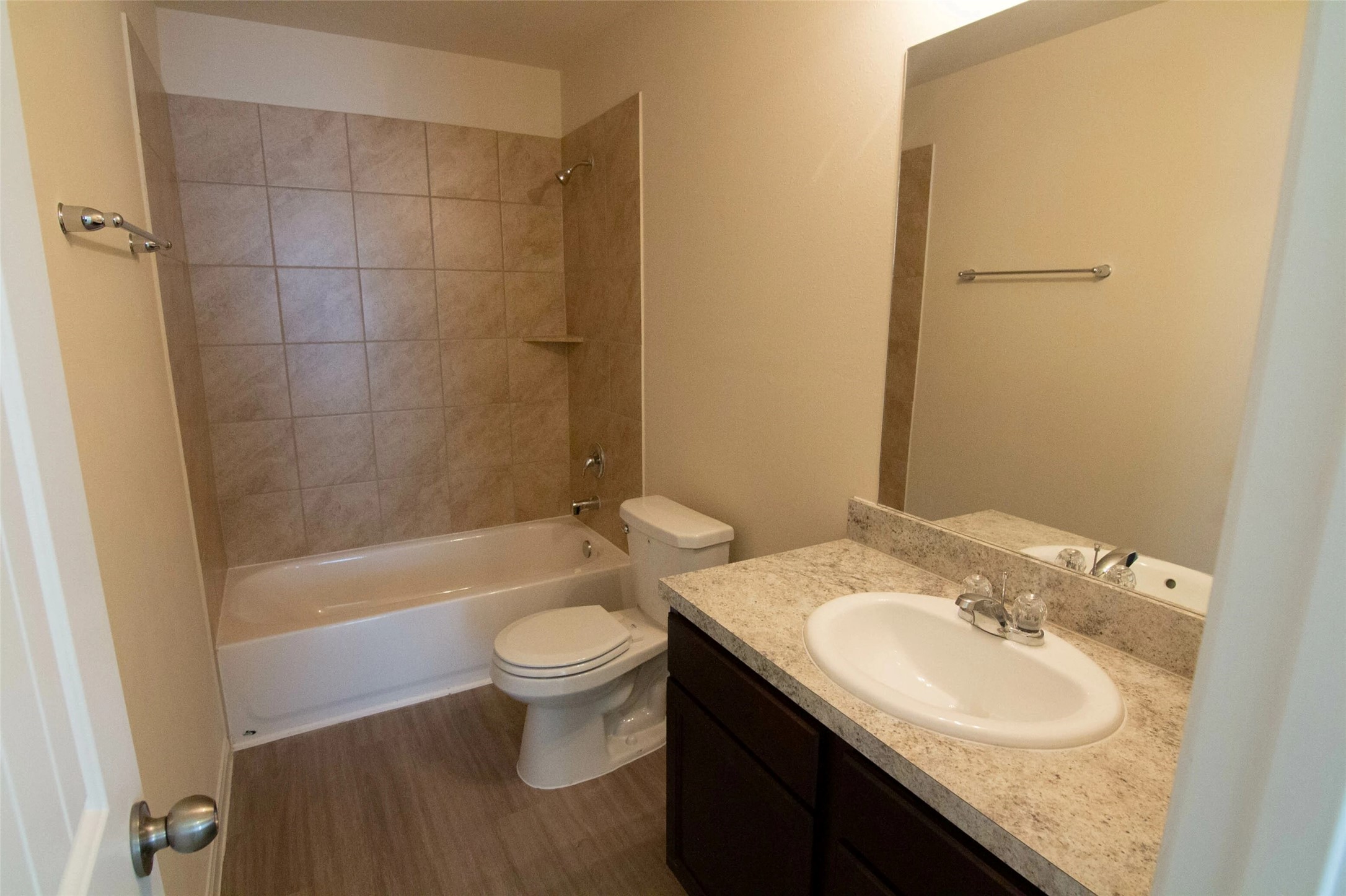 Photos may be representative of the floor plan and not the exact home. Finishes, layout, and features of the actual property for lease may vary. Photos may be representative of the floor plan and not the exact home. Finishes, layout, and features of the actual property for lease may vary.