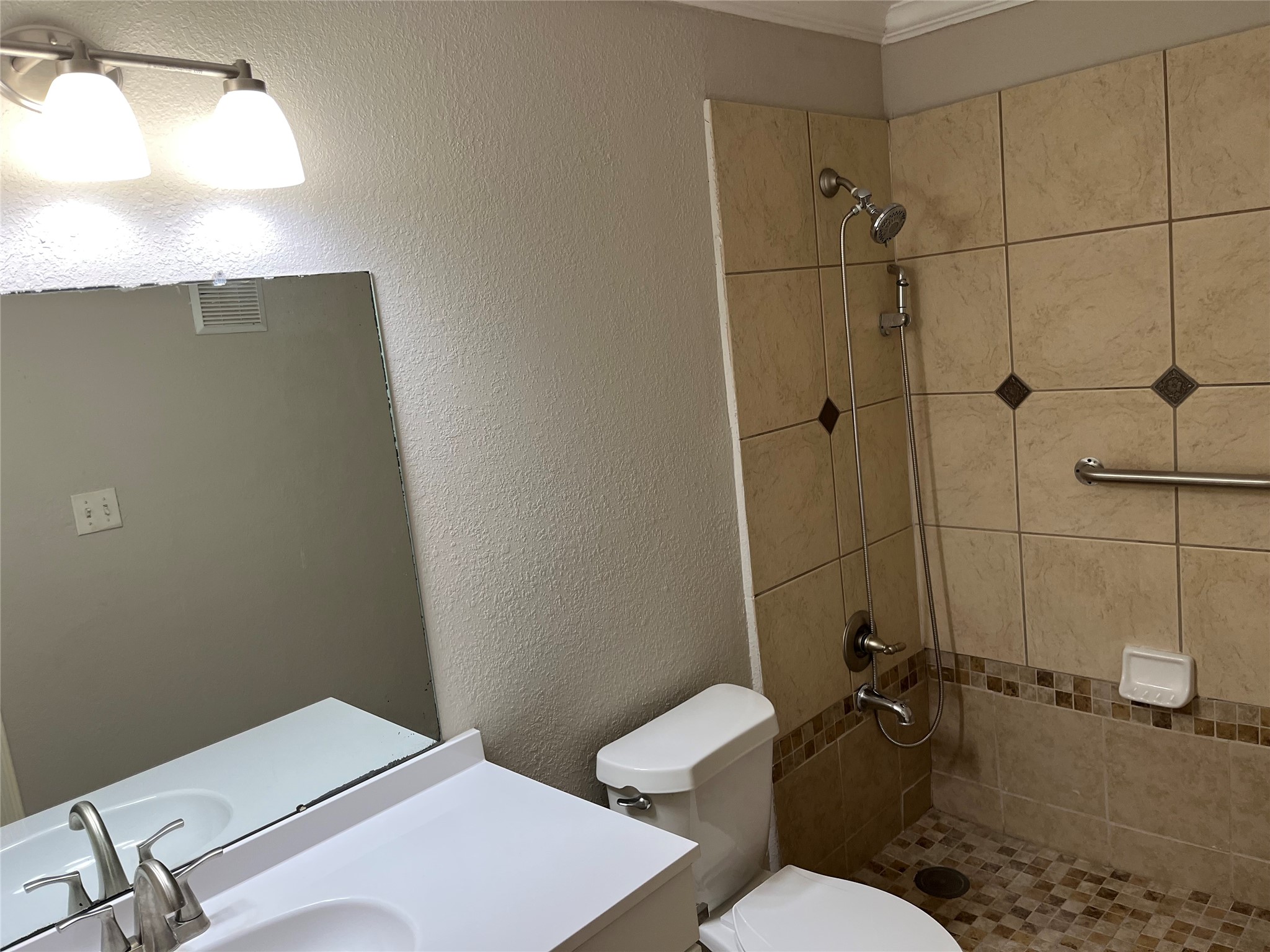 260 El Dorado Boulevard, #805, Houston, TX 77598