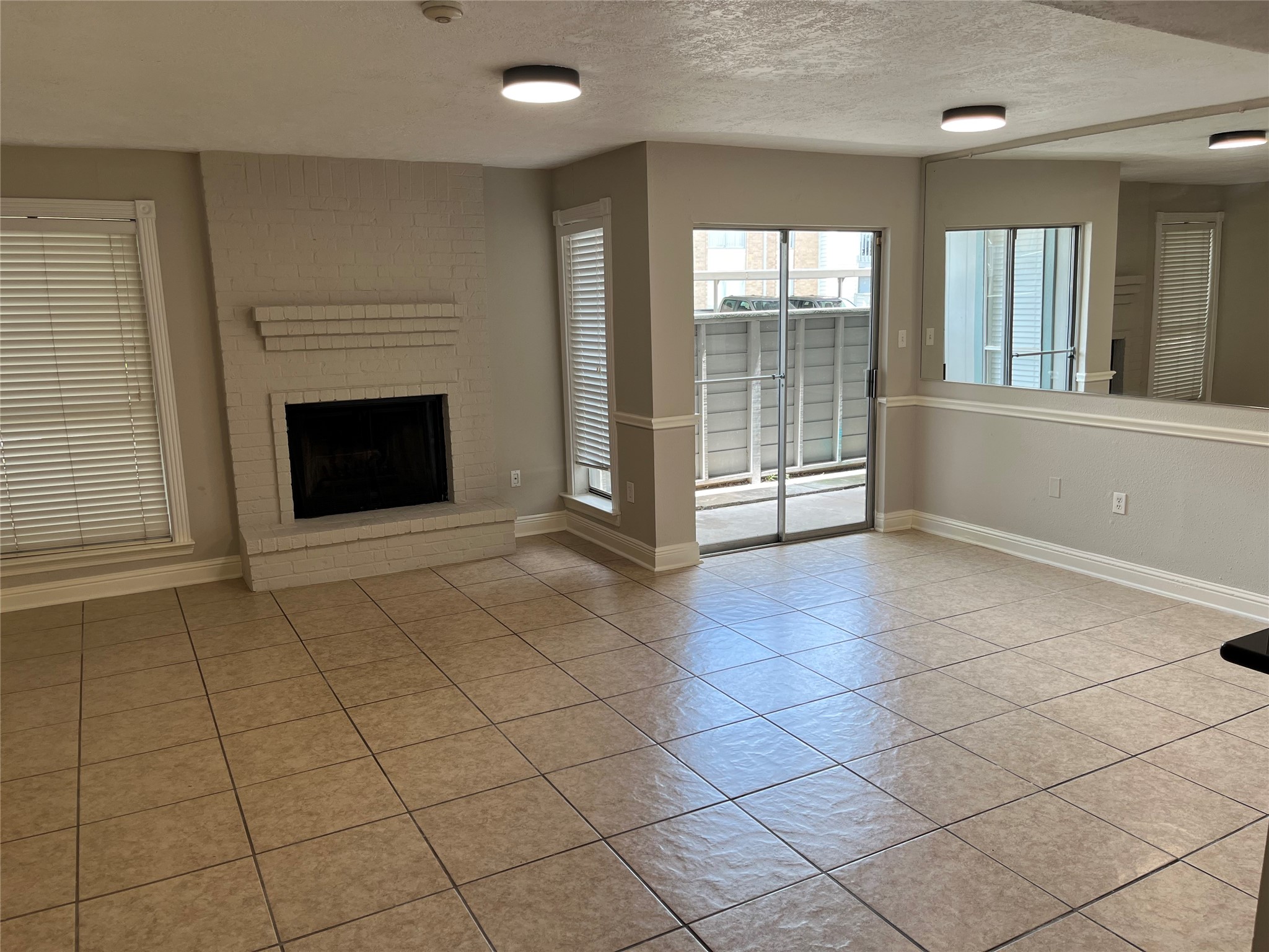 260 El Dorado Boulevard, #805, Houston, TX 77598