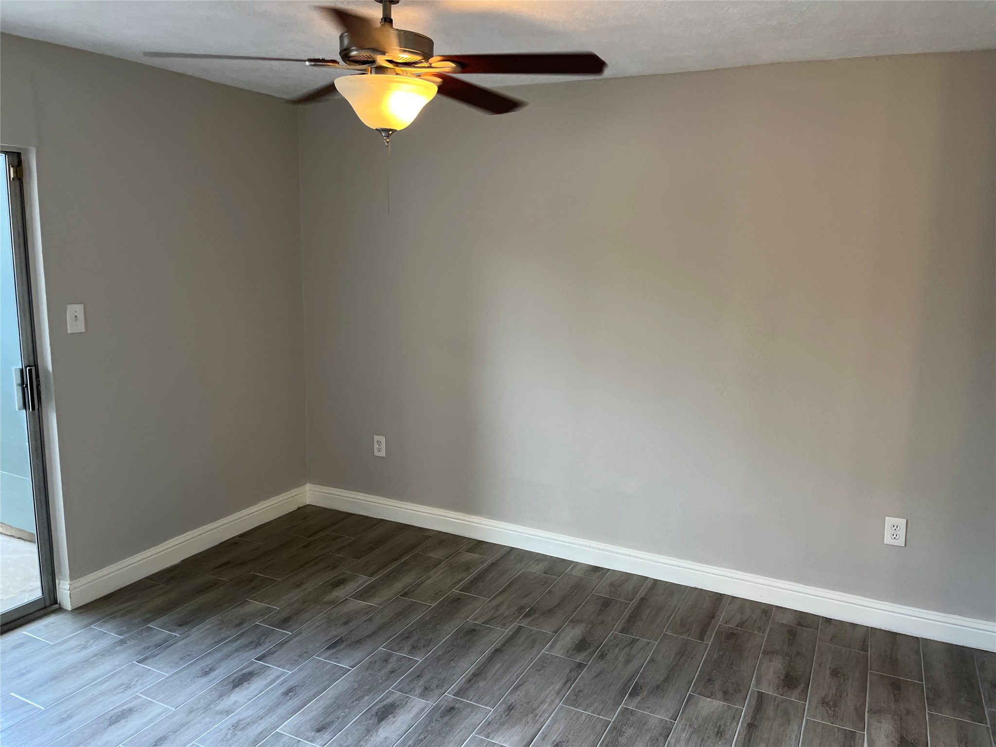 260 El Dorado Boulevard, #805, Houston, TX 77598