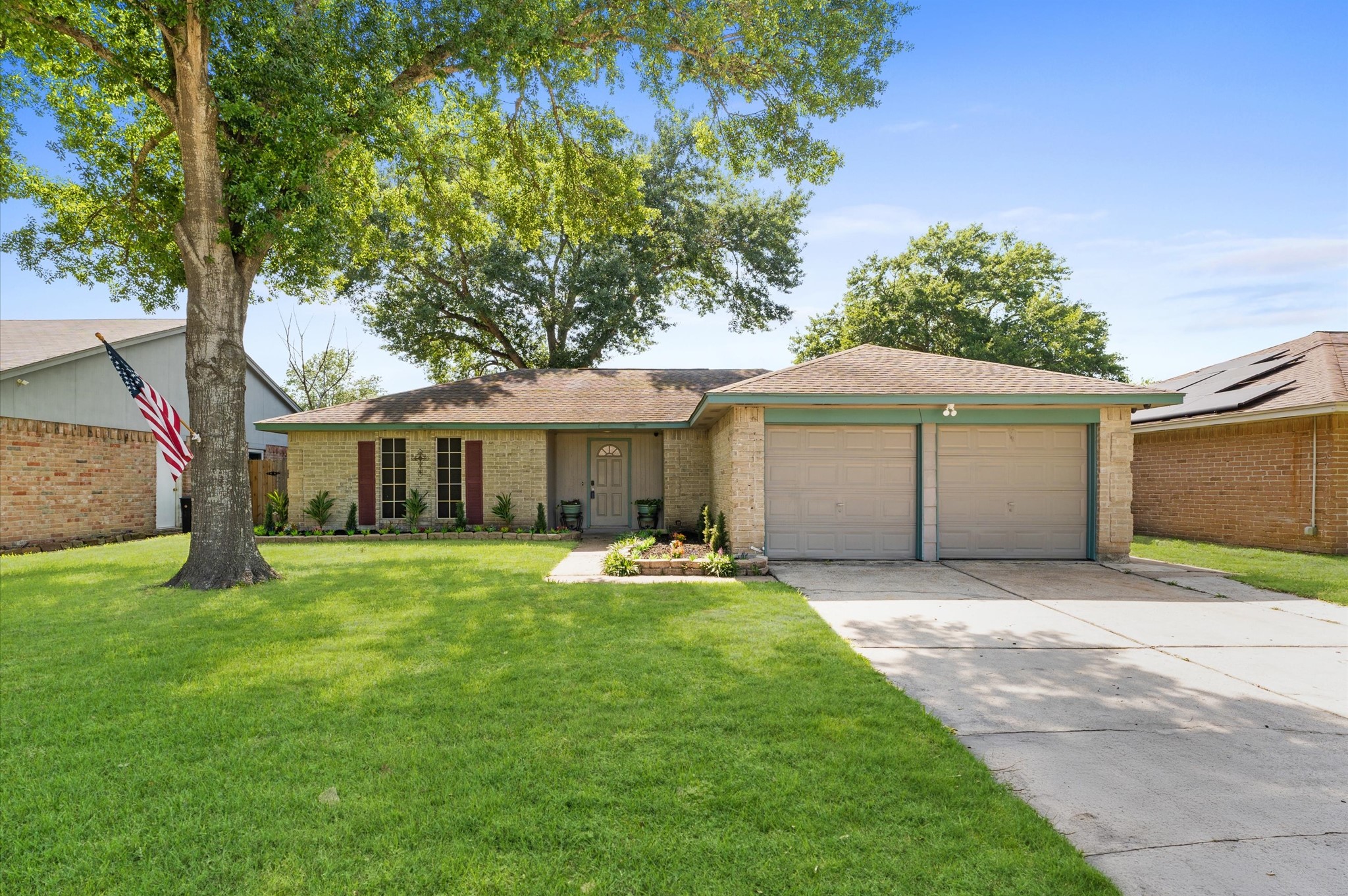 Step inside 11227 Verlaine Drive, located in the 1960/Cypress area of Houston. Here you'll find an inviting front and back yard with large shade trees and quite a few upgrades inside. Step inside 11227 Verlaine Drive, located in the 1960/Cypress area of Houston. Here you'll find an inviting front and back yard with large shade trees and quite a few upgrades inside.