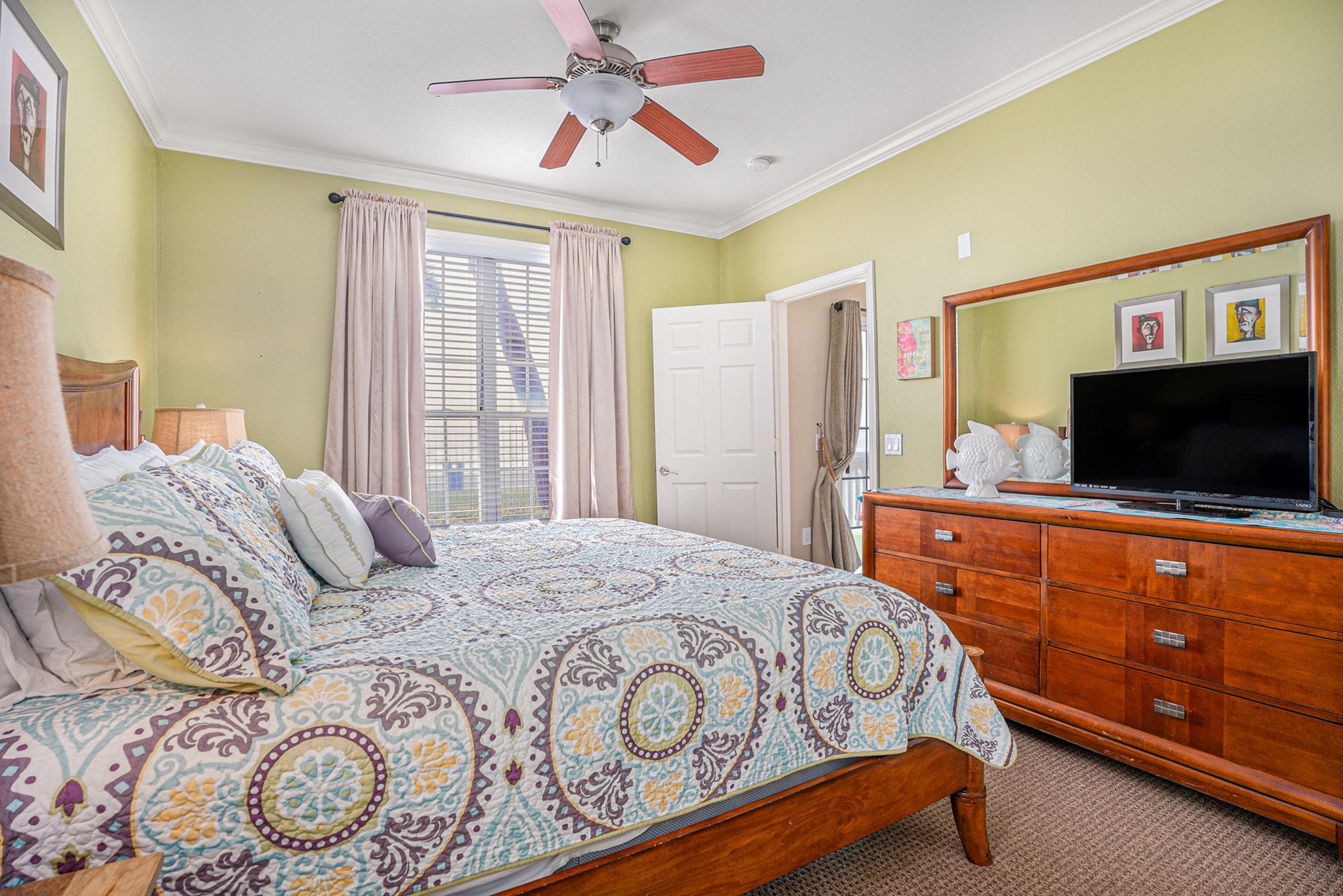 7000 Seawall Boulevard, #1011, Galveston, TX 77551