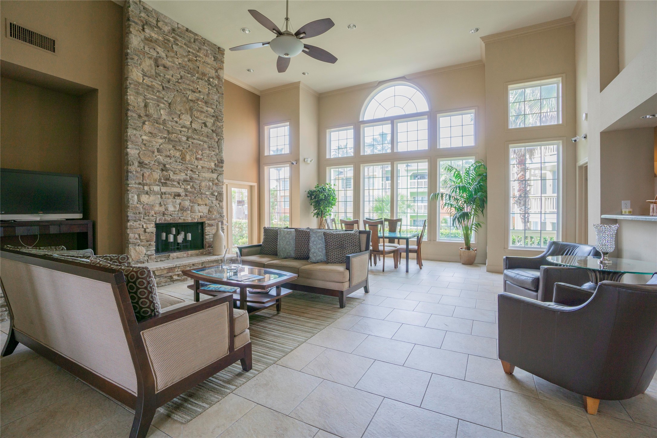 7000 Seawall Boulevard, #1011, Galveston, TX 77551