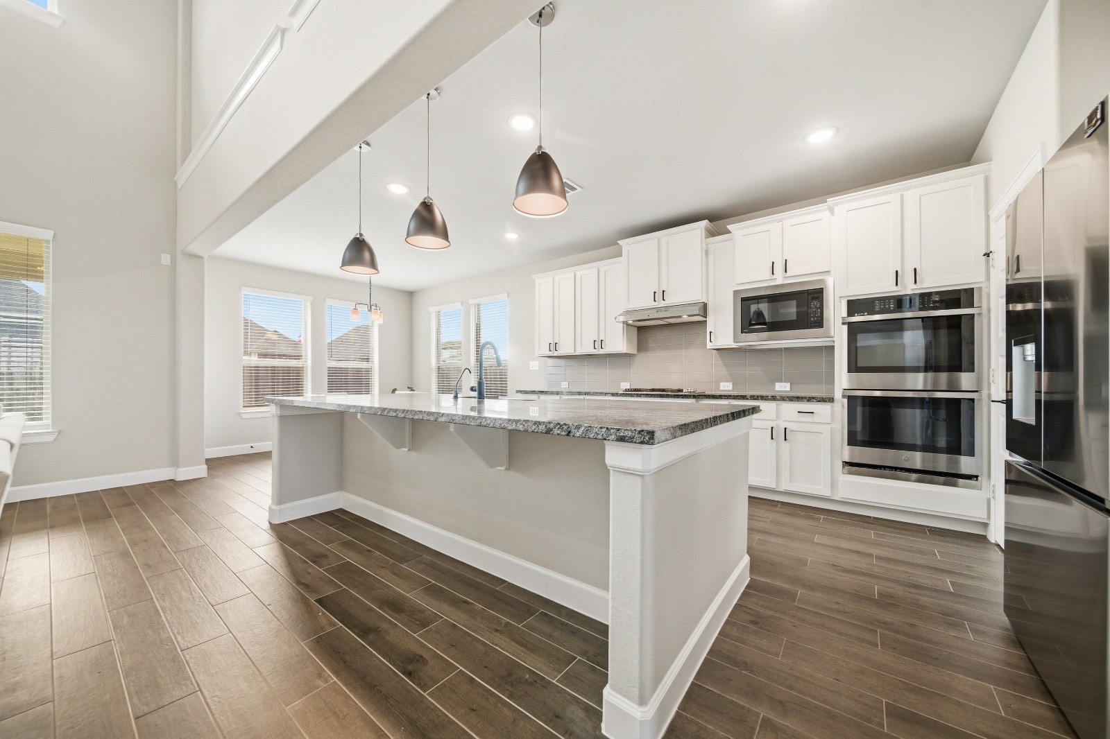 702 Hooks Trail, League City, TX 77573