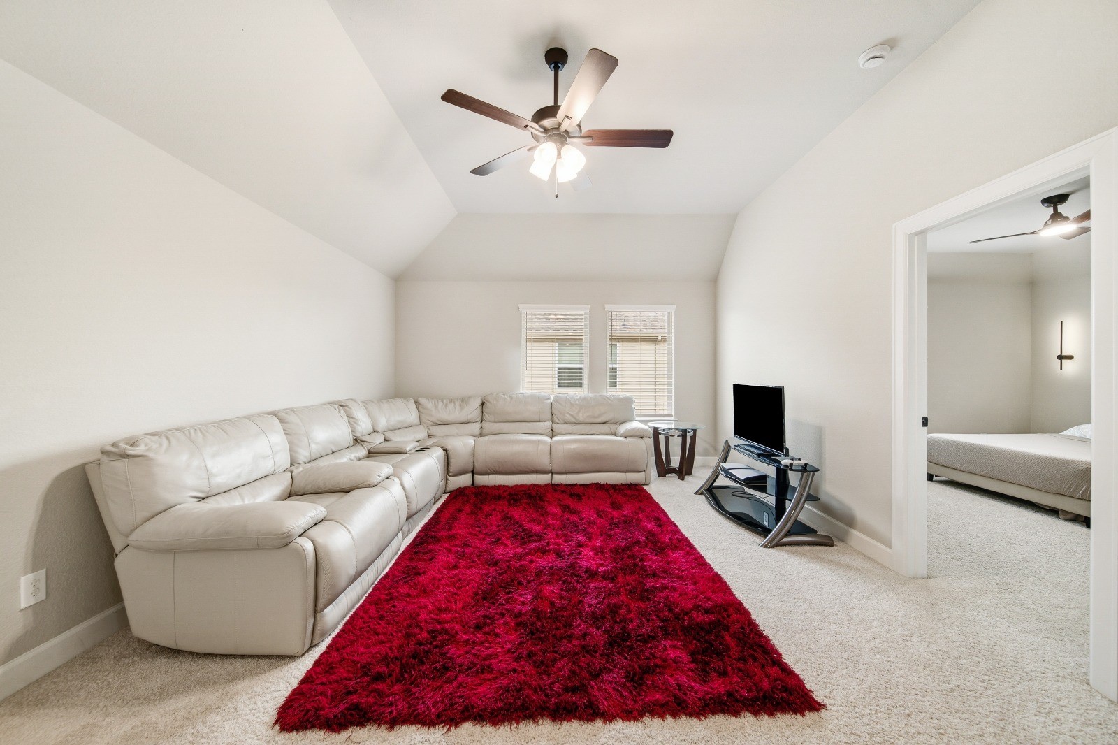 702 Hooks Trail, League City, TX 77573