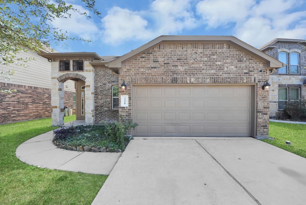2110 Beacon Park Court, Spring, TX 77373 2110 Beacon Park Court, Spring, TX 77373
