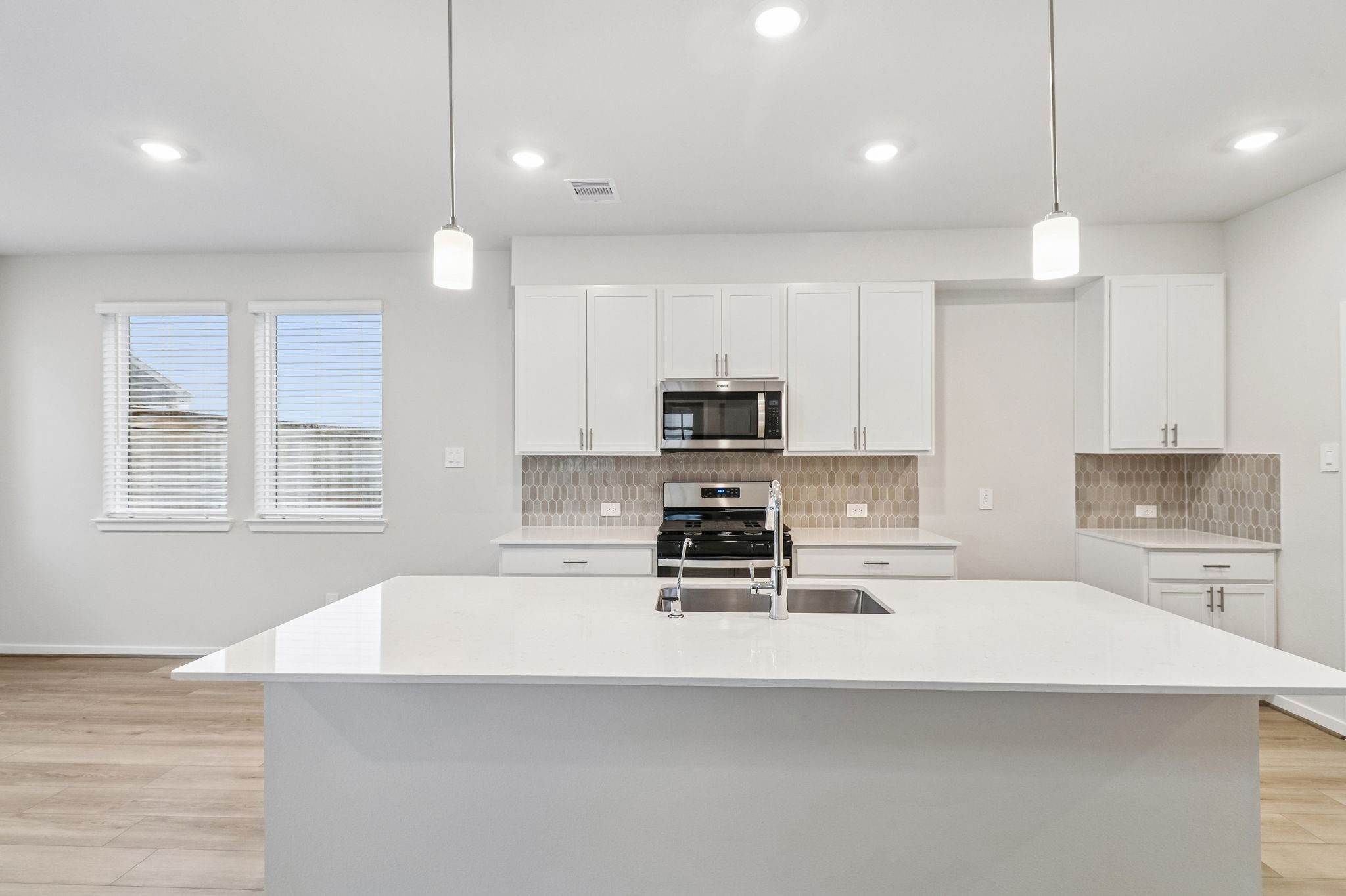 Photo is not of actual home, but is an inspirational photo of builder's model home and may depict options, furnishings, and/or decorator features that are not included. Photo is not of actual home, but is an inspirational photo of builder's model home and may depict options, furnishings, and/or decorator features that are not included.