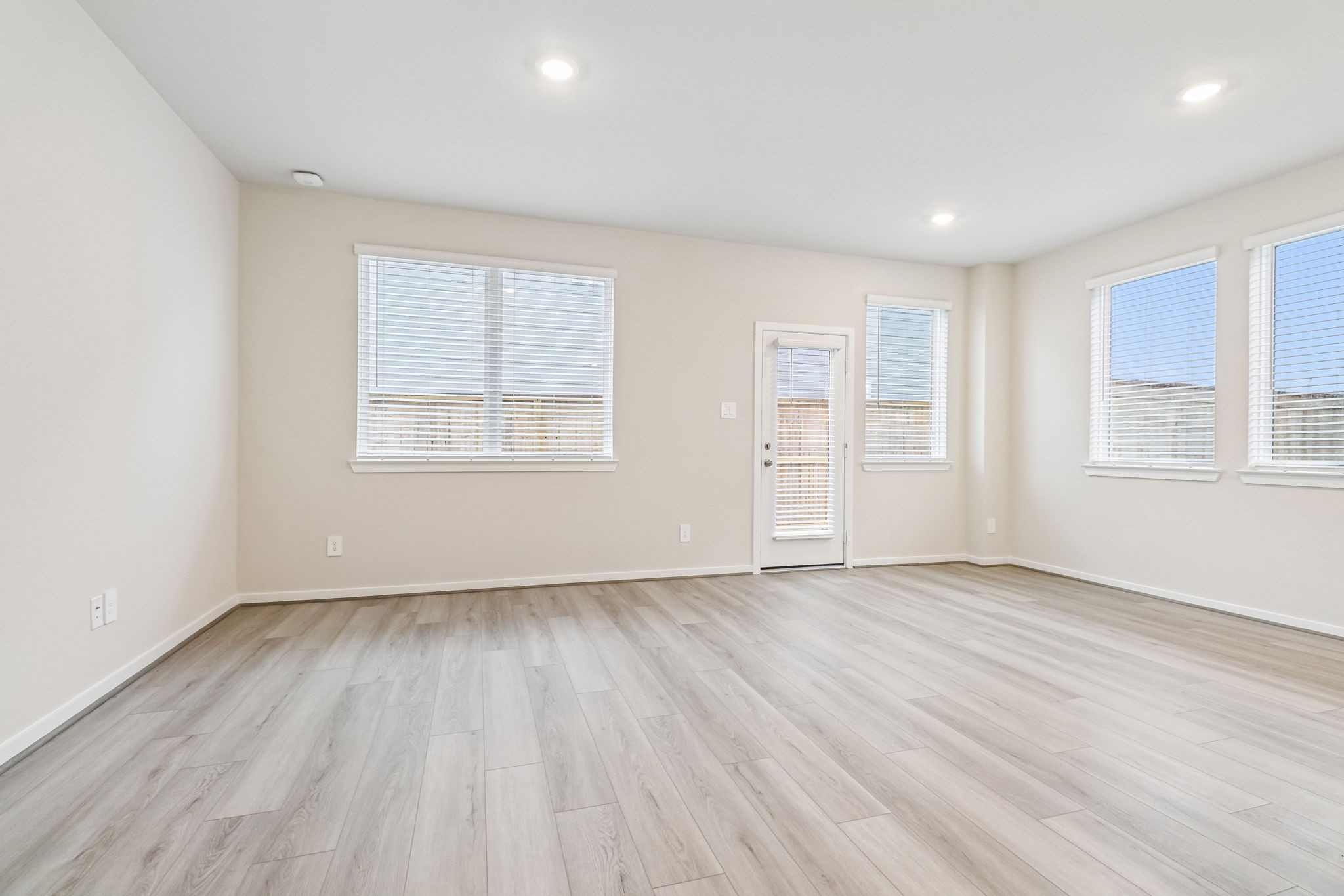 Photo is not of actual home, but is an inspirational photo of builder's model home and may depict options, furnishings, and/or decorator features that are not included.