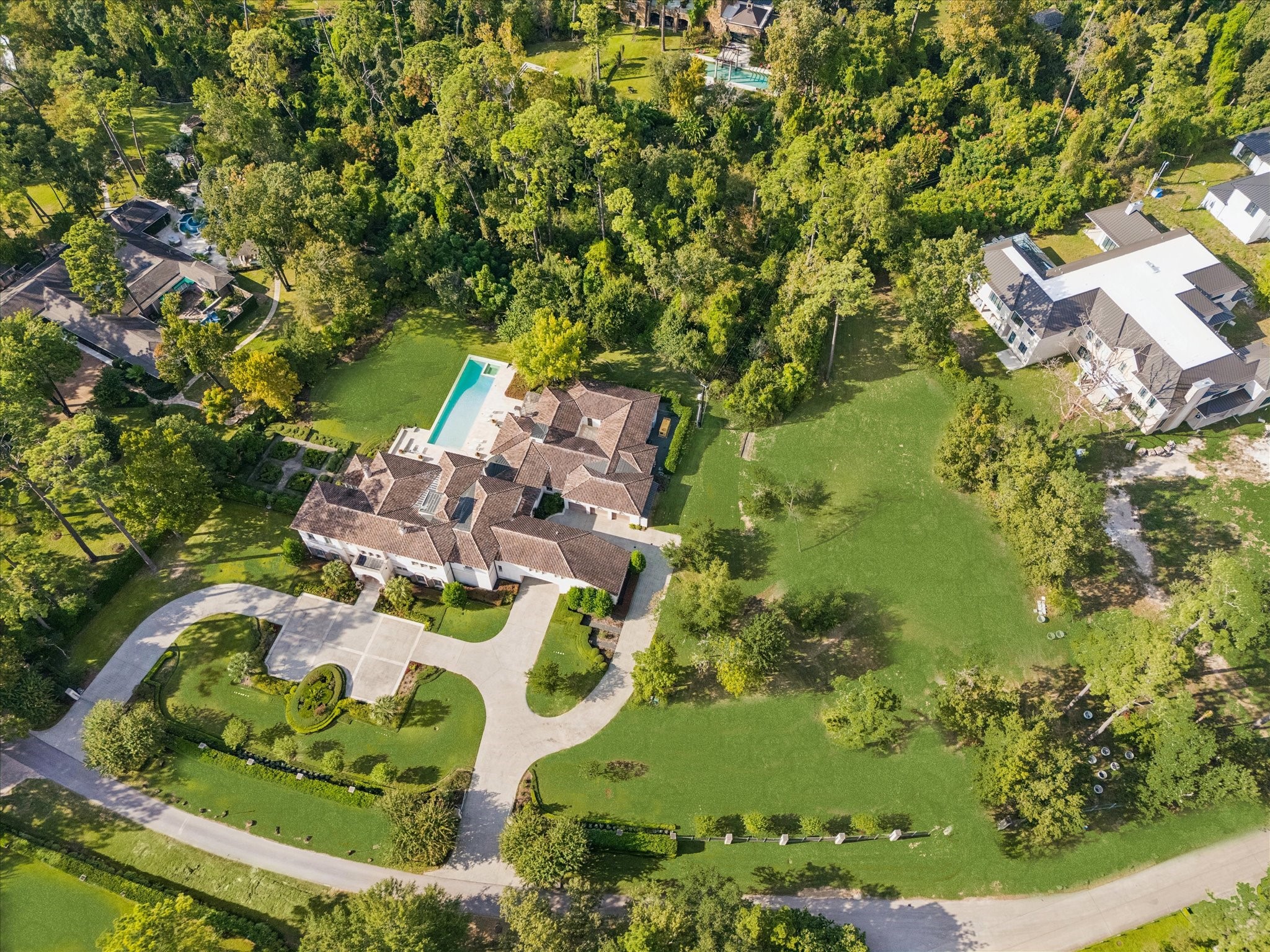 119 Carnarvon Drive, Houston, TX 77024 119 Carnarvon Drive, Houston, TX 77024
