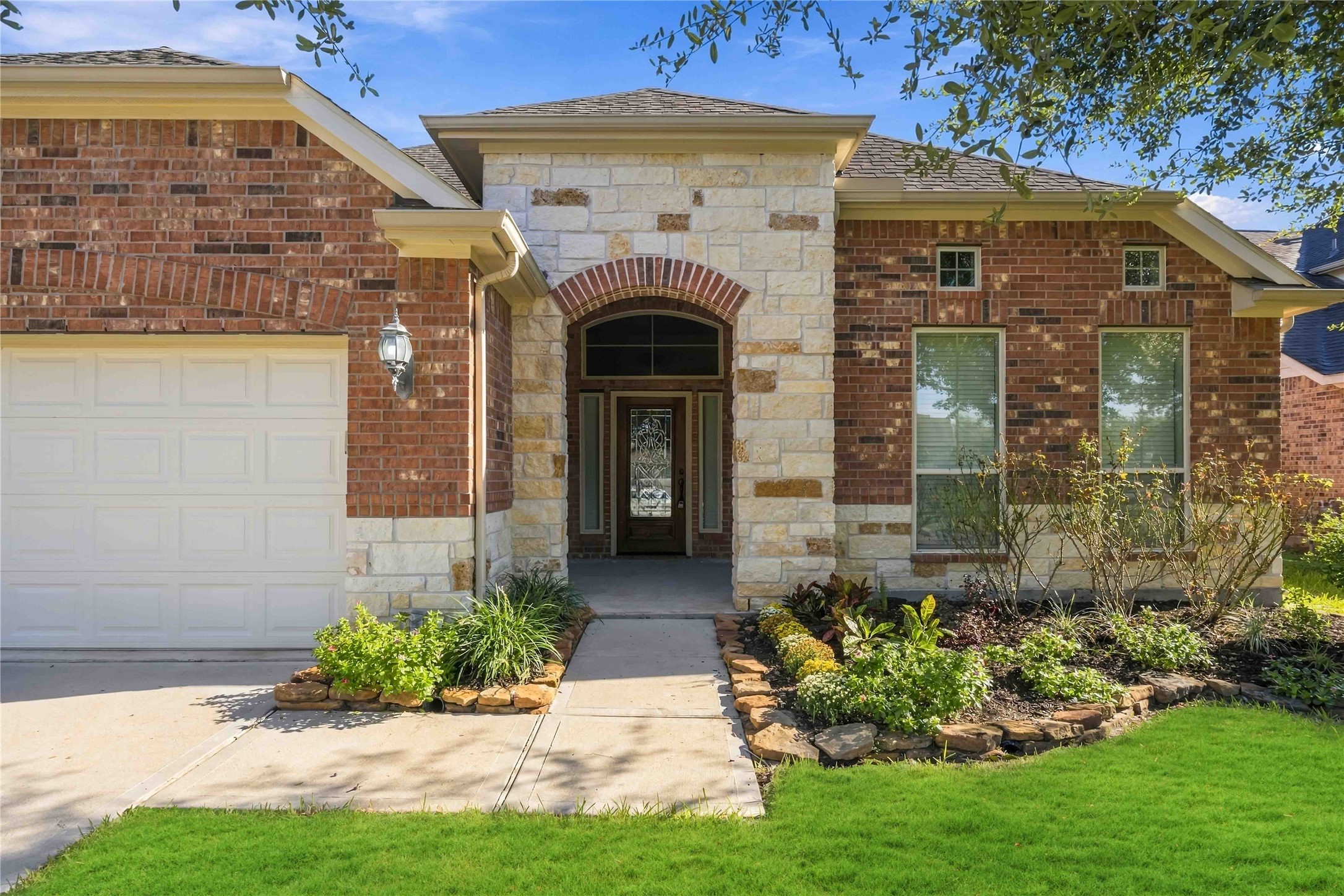 2210 Dama Drive, Rosenberg, TX 77471