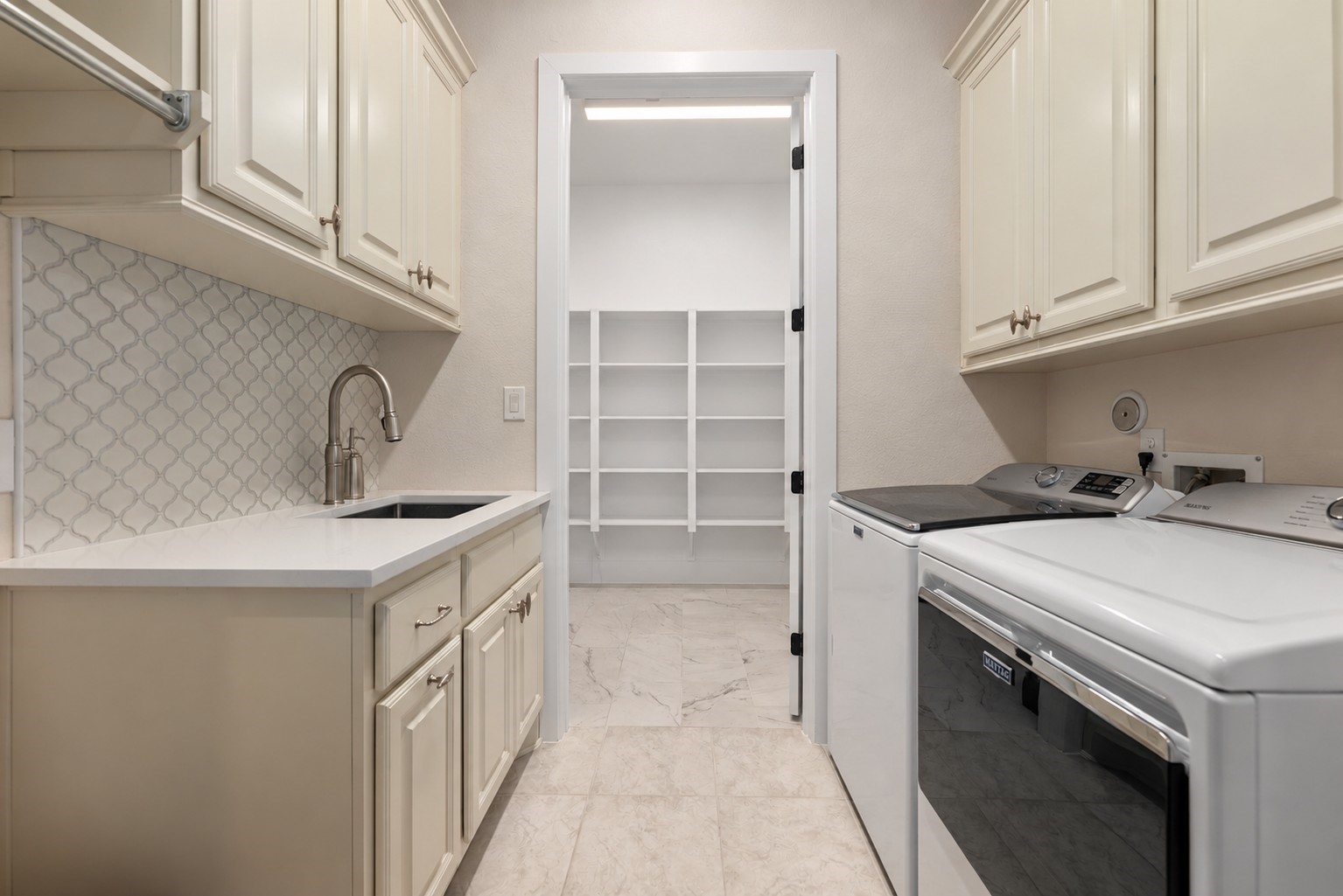 139 Dawning Rays Court, Conroe, TX 77304